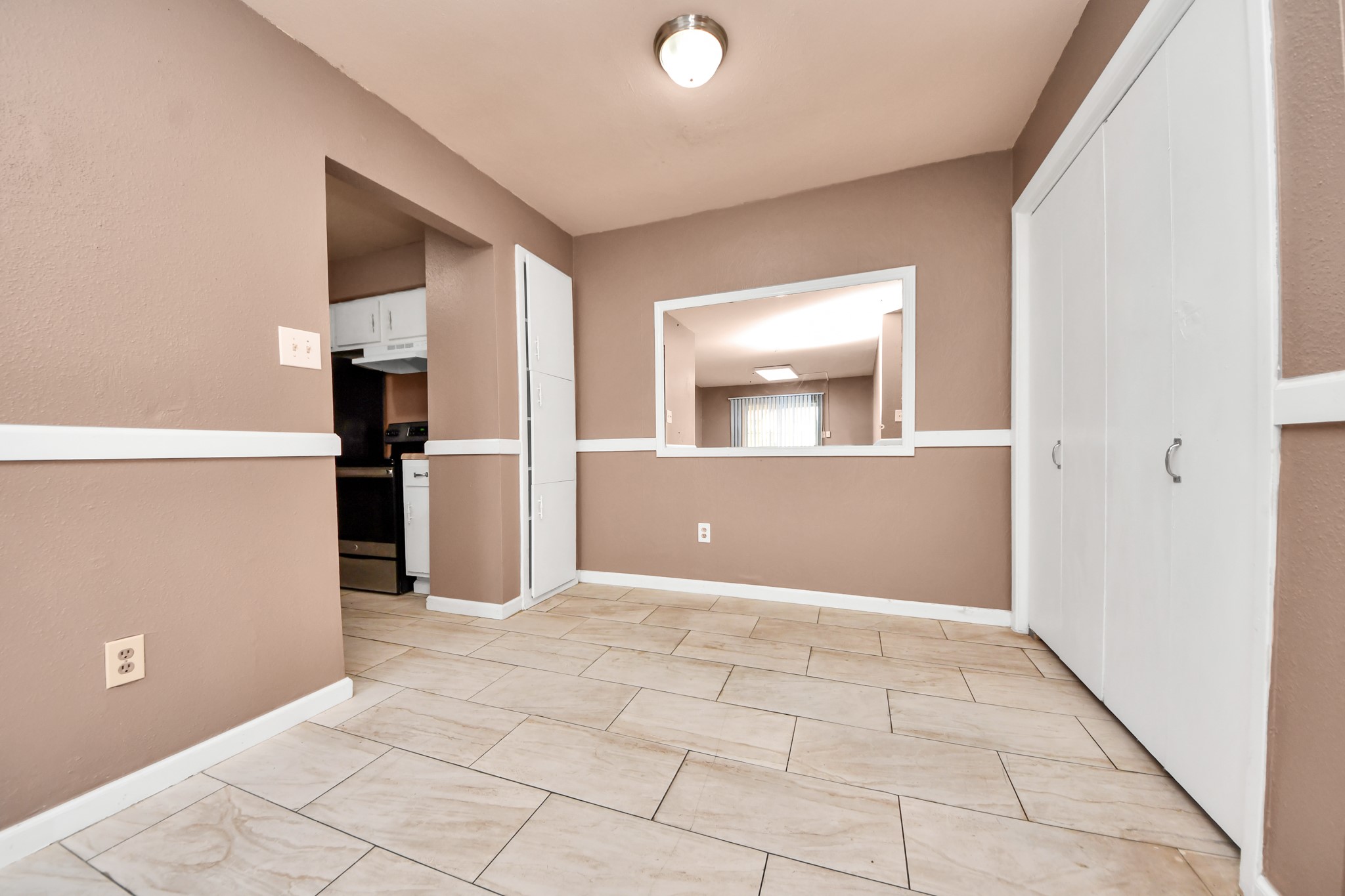 6161 Reims Road 1203 Property Photo 8