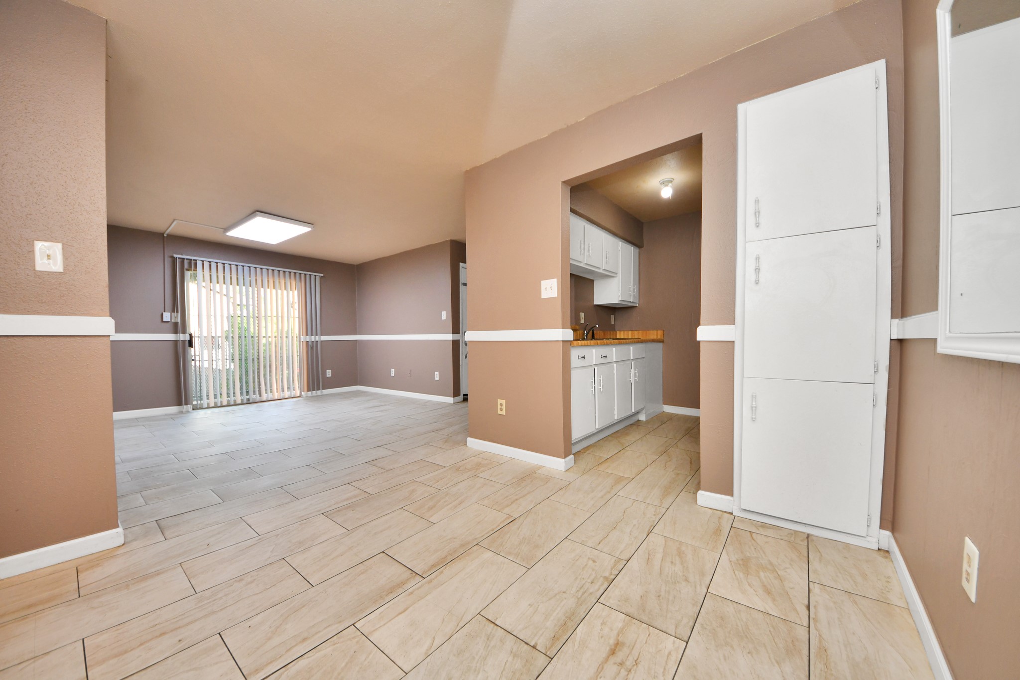 6161 Reims Road 1203 Property Photo 9