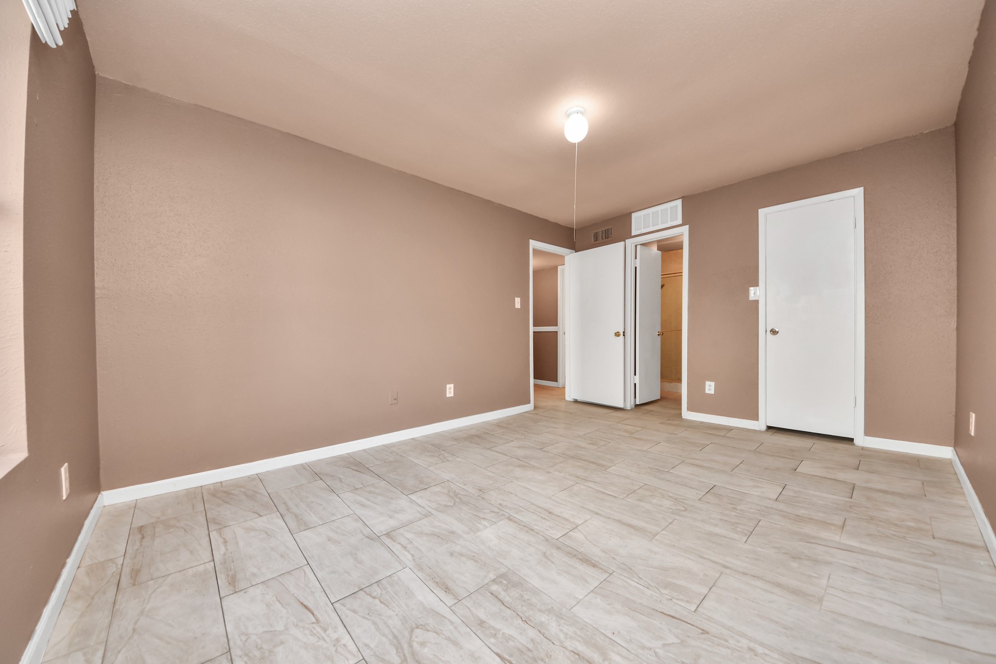 6161 Reims Road 1203 Property Photo 10
