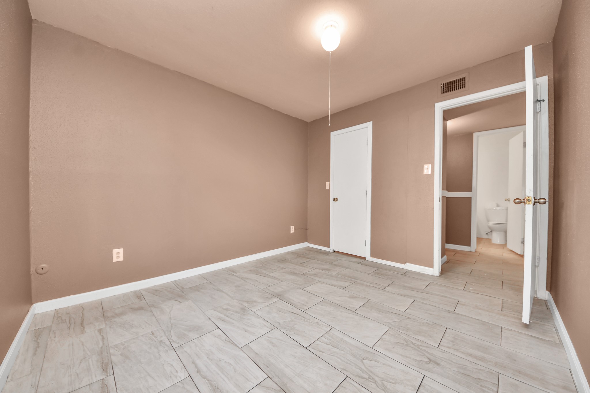6161 Reims Road 1203 Property Photo 18
