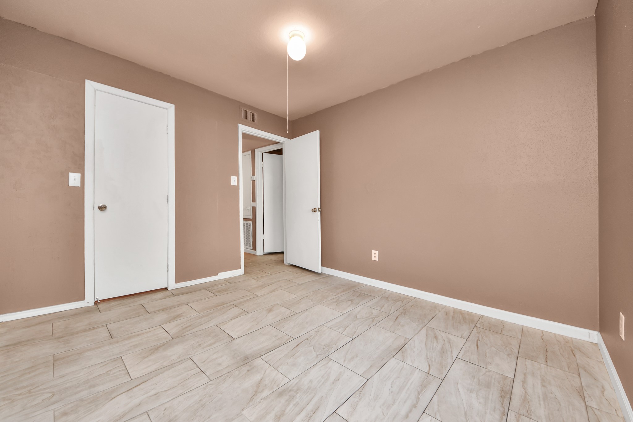 6161 Reims Road 1203 Property Photo 19