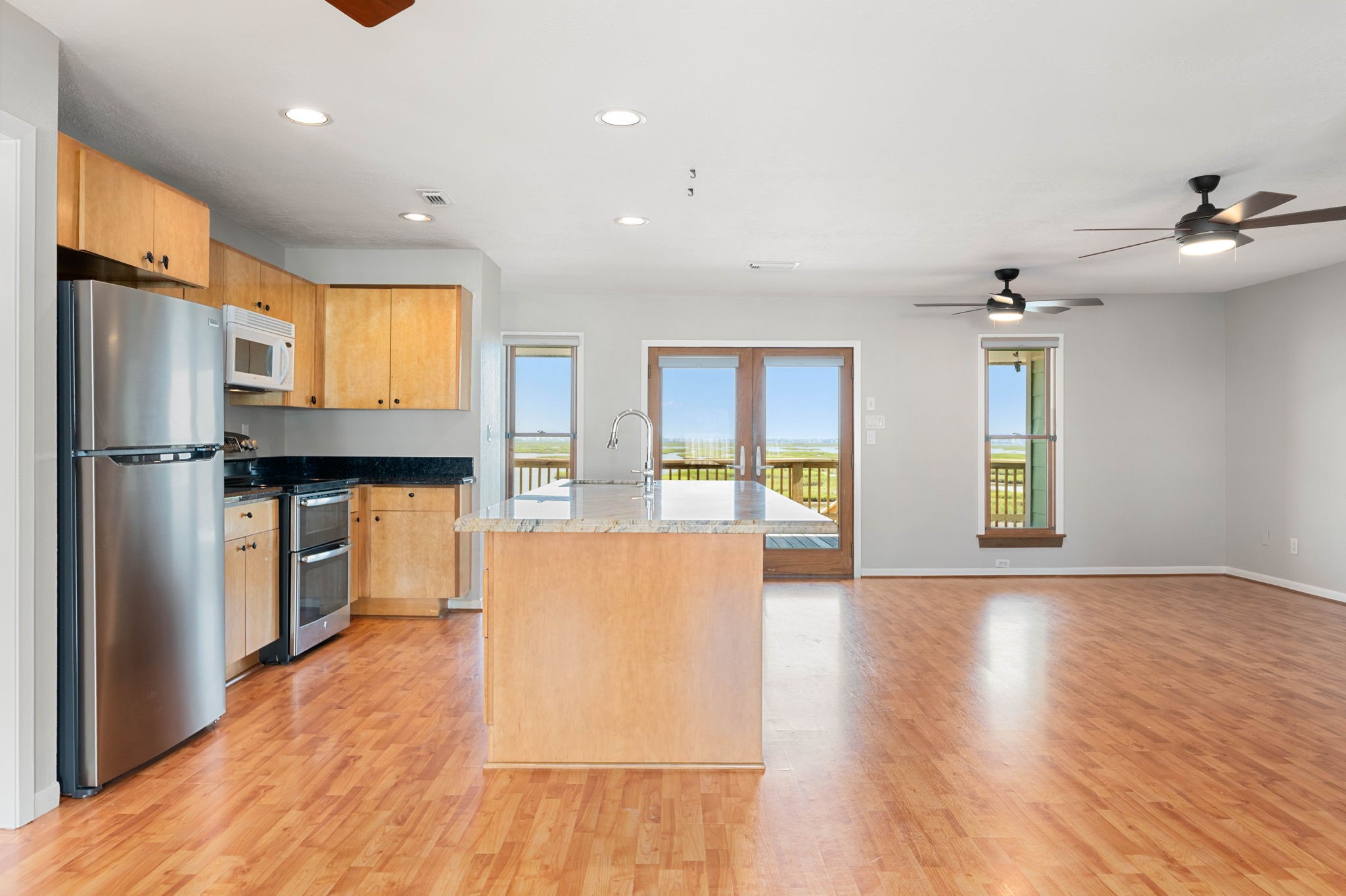 1264 Blue Heron Street Property Photo 10