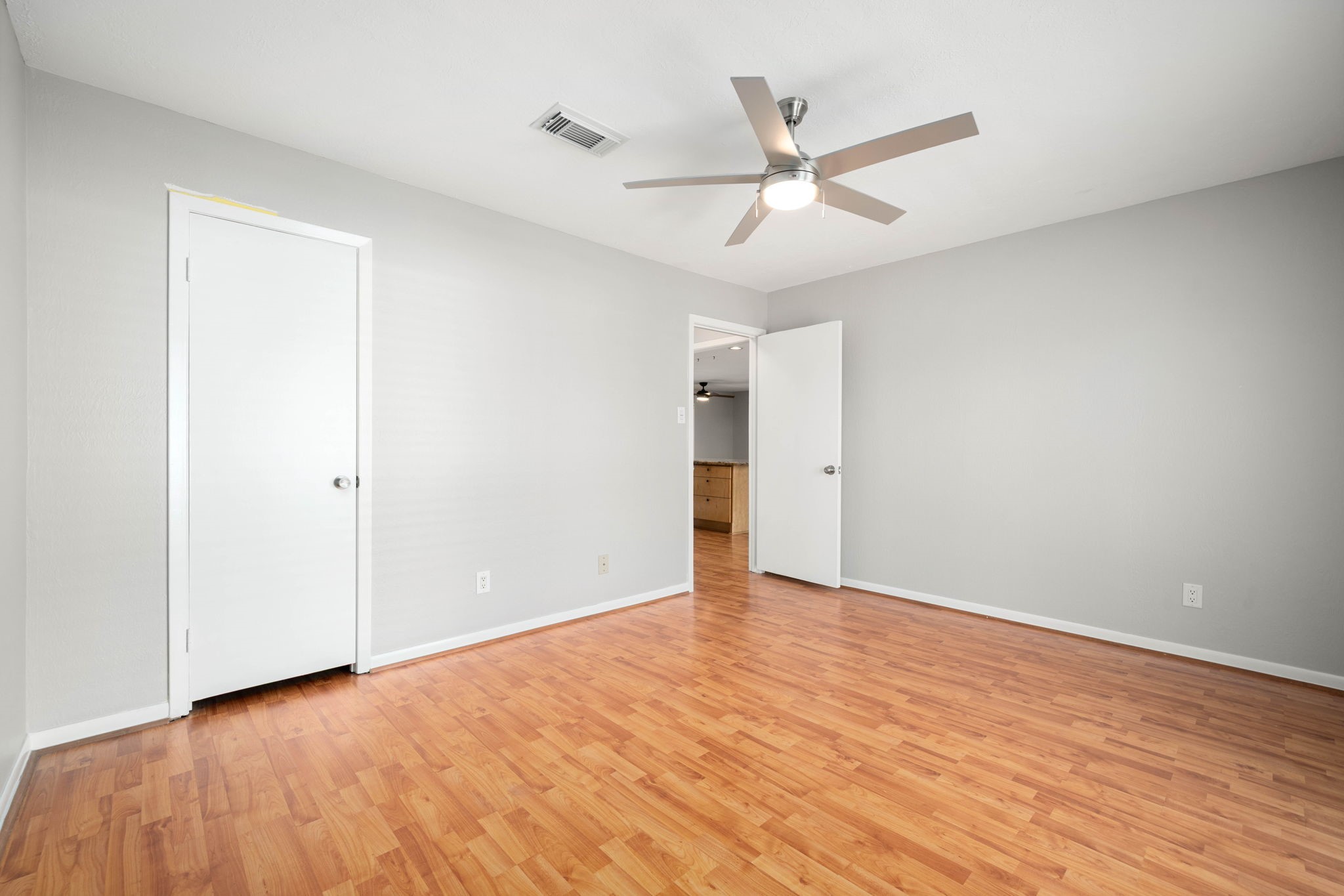 1264 Blue Heron Street Property Photo 25