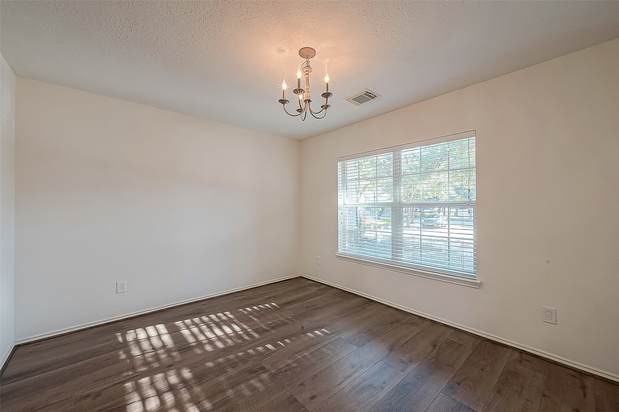 17210 Double Lilly Drive Property Photo 9