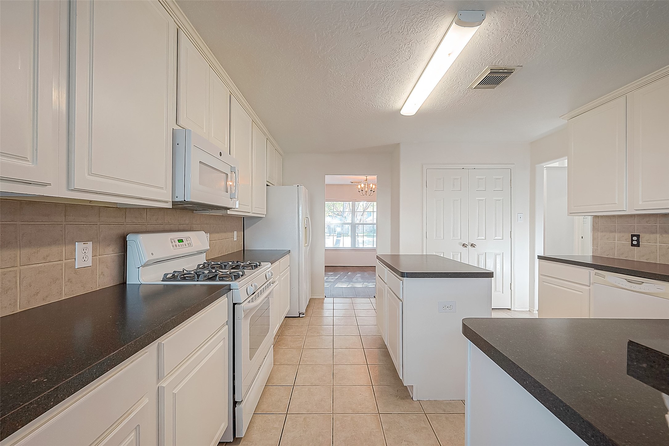 17210 Double Lilly Drive Property Photo 20