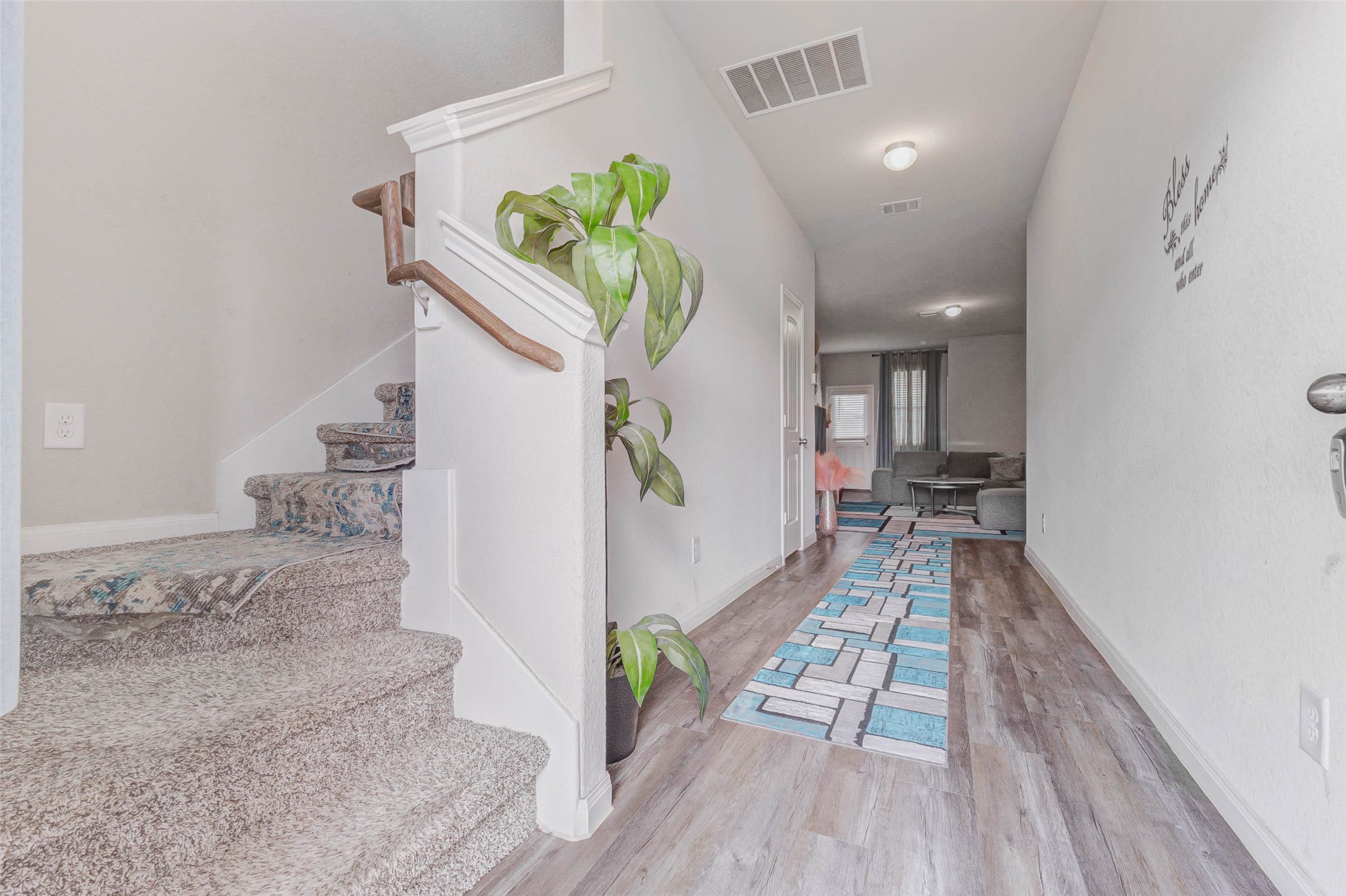 3571 Cannon Drive Property Photo 4