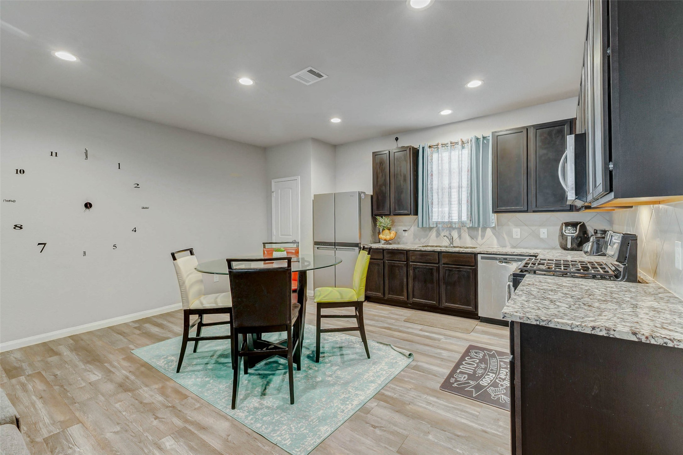 3571 Cannon Drive Property Photo 8