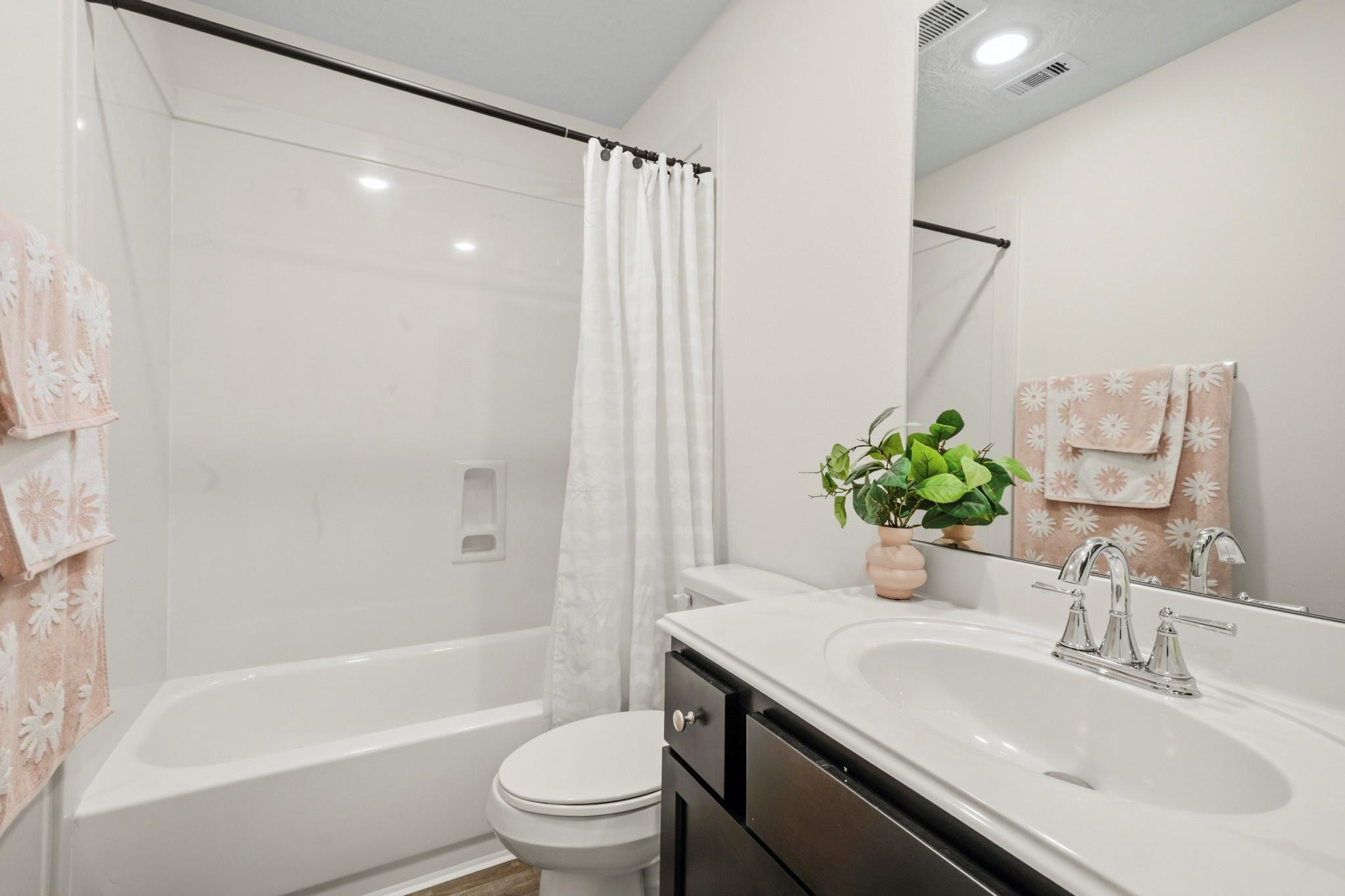 2102 Wikiup Street Property Photo 21