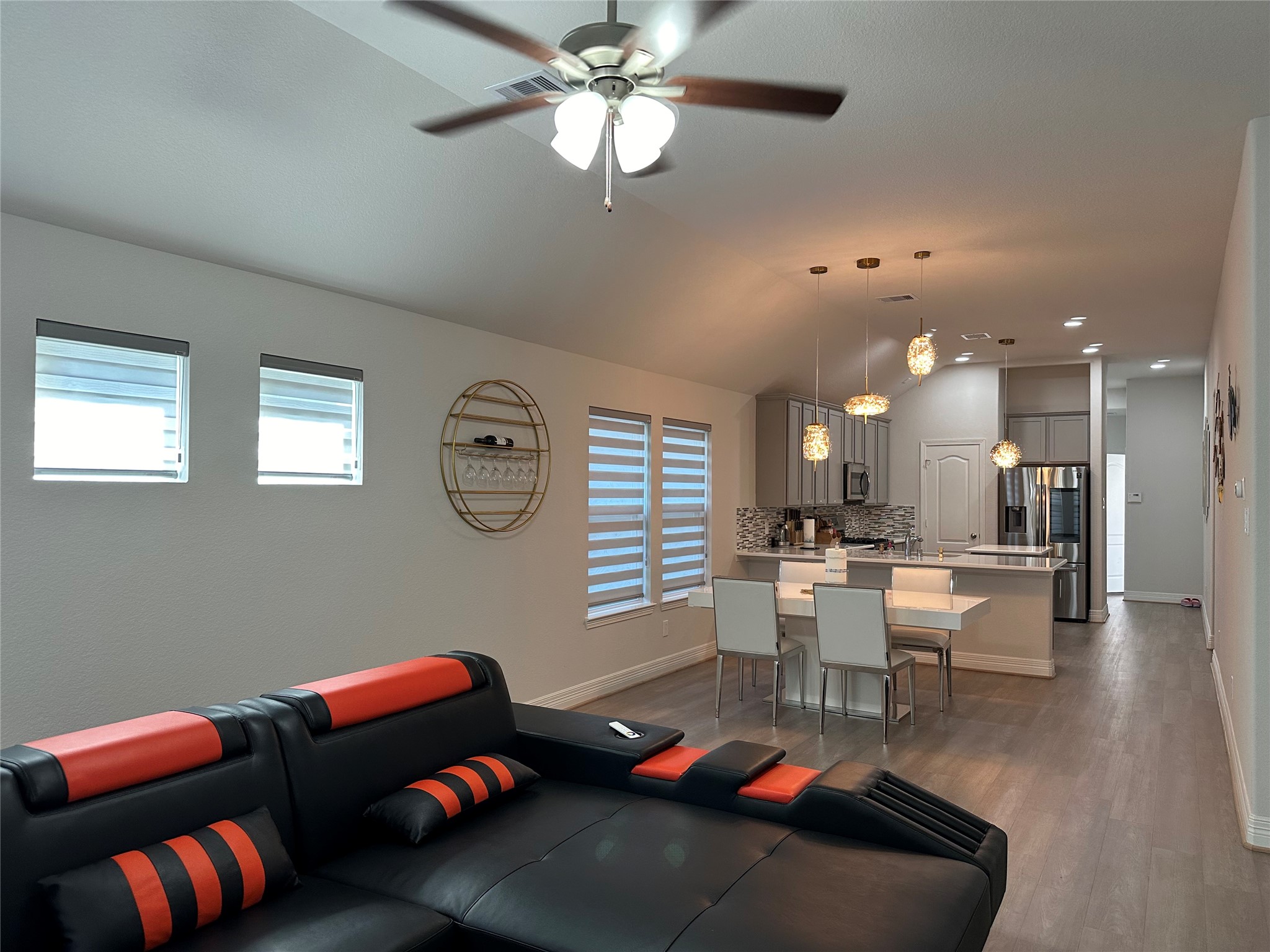 15515 Sailpoint Lane Property Photo 4