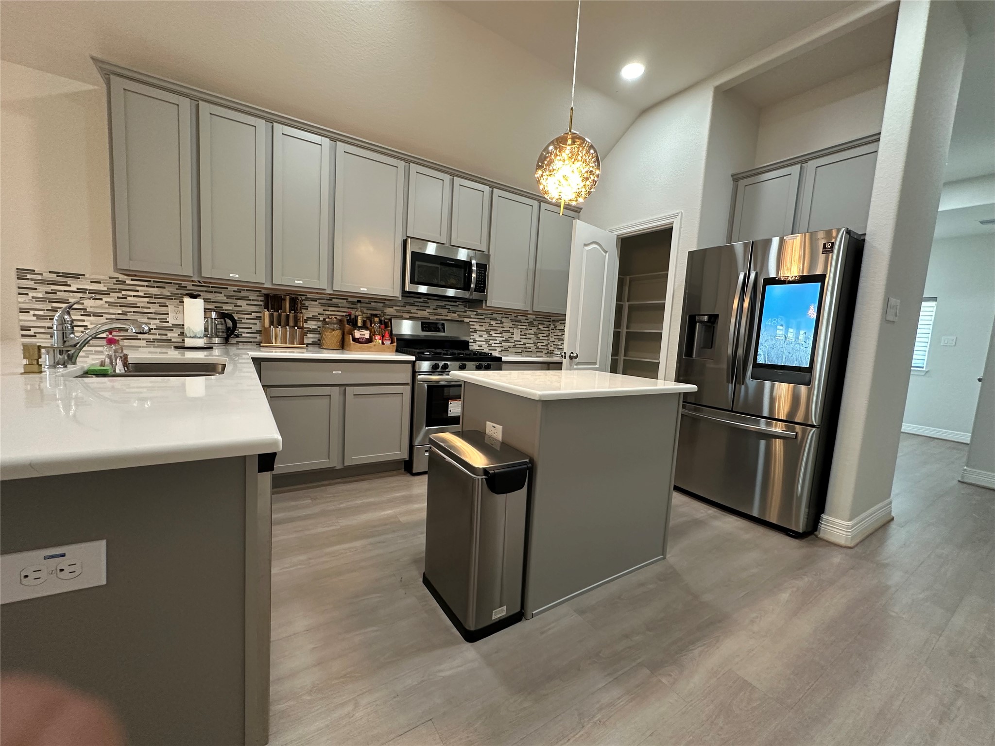 15515 Sailpoint Lane Property Photo 8