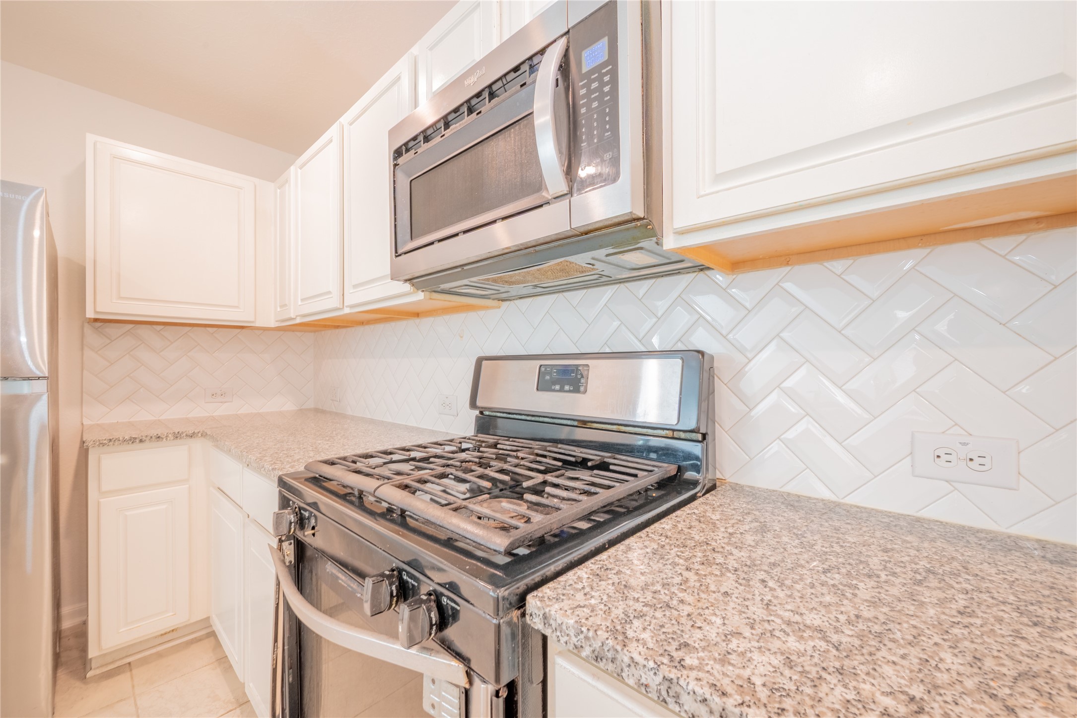 2524 Bryan Park Lane Property Photo 24