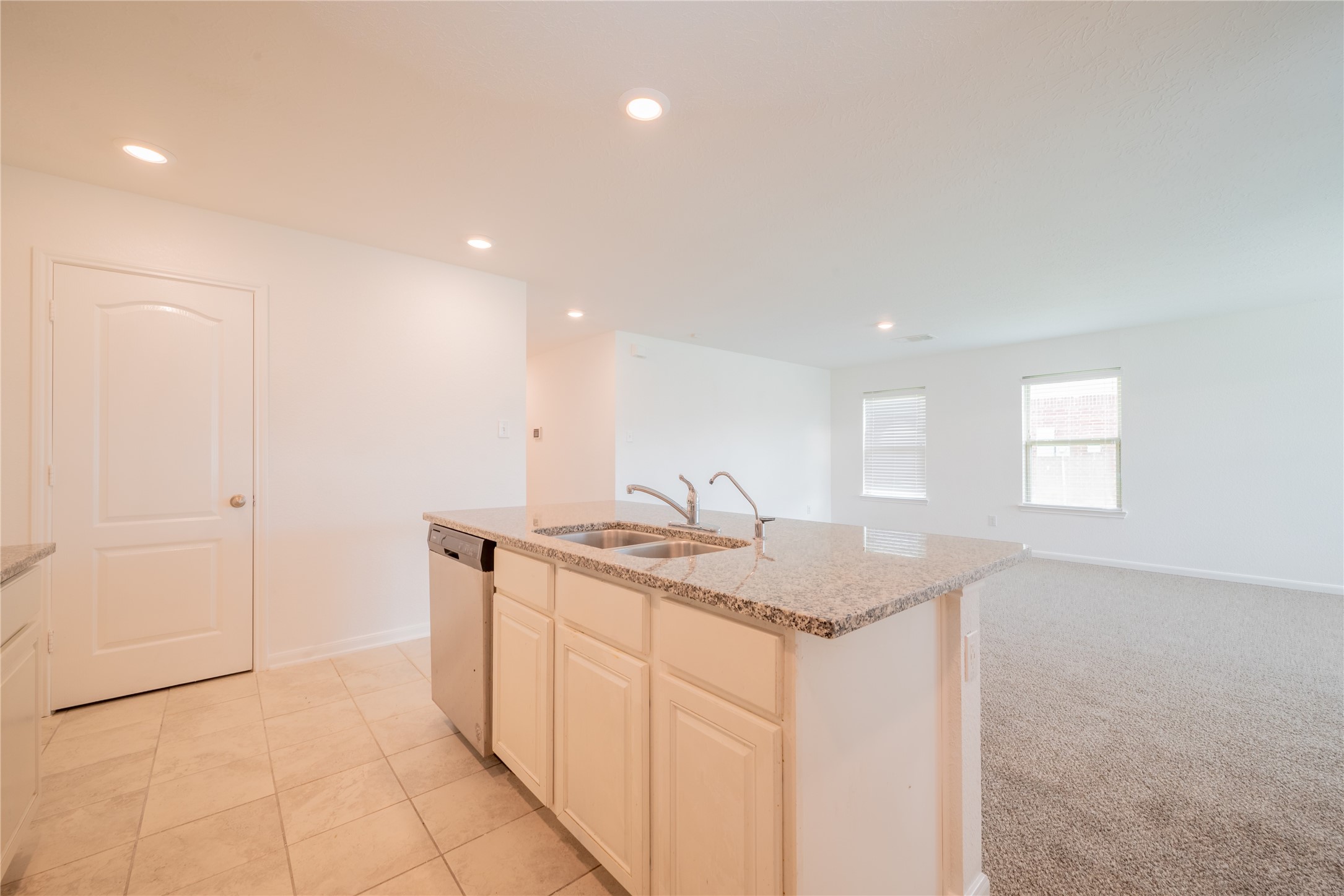 2524 Bryan Park Lane Property Photo 31