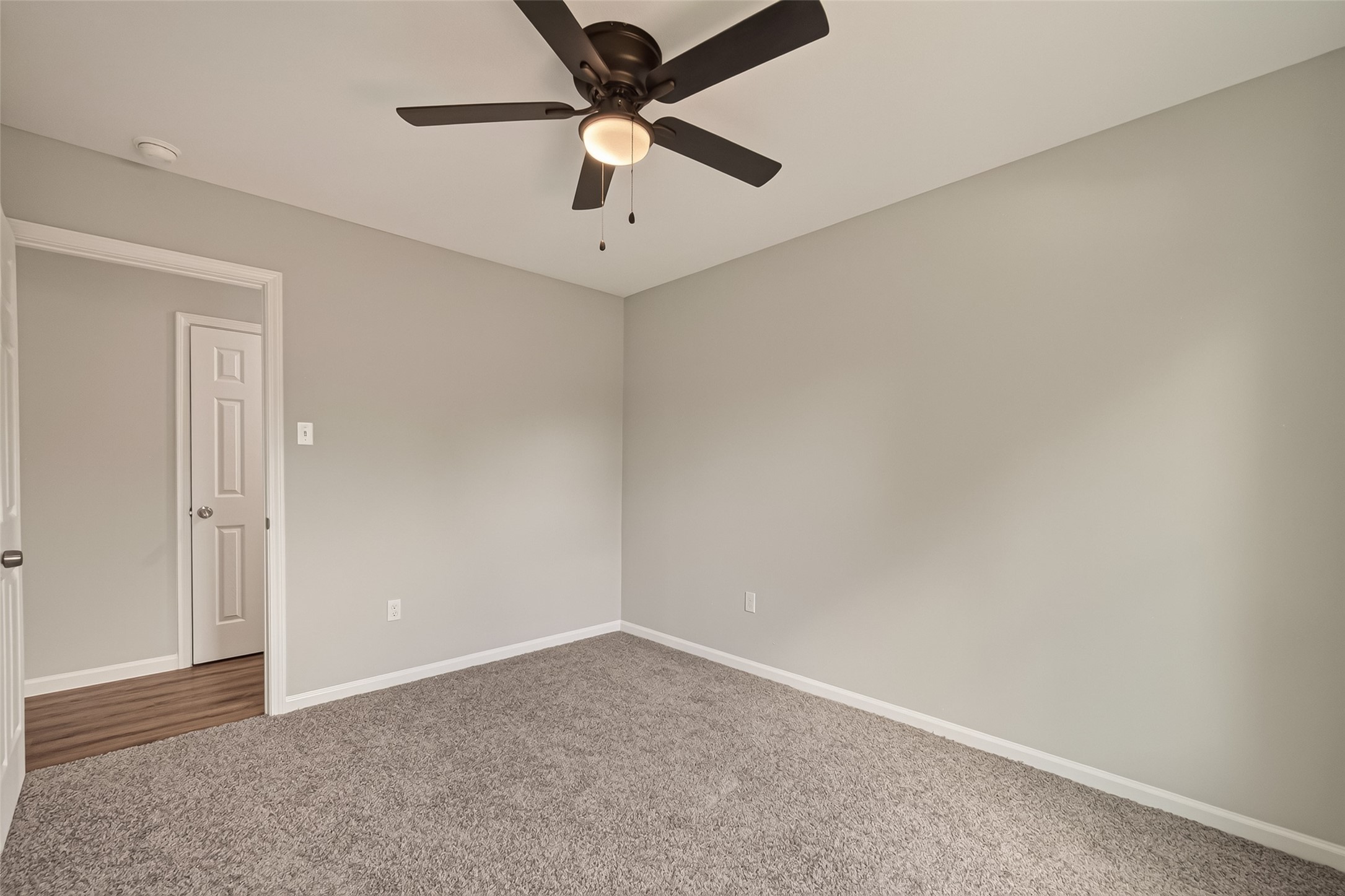 7414 S Hall Street Property Photo 19