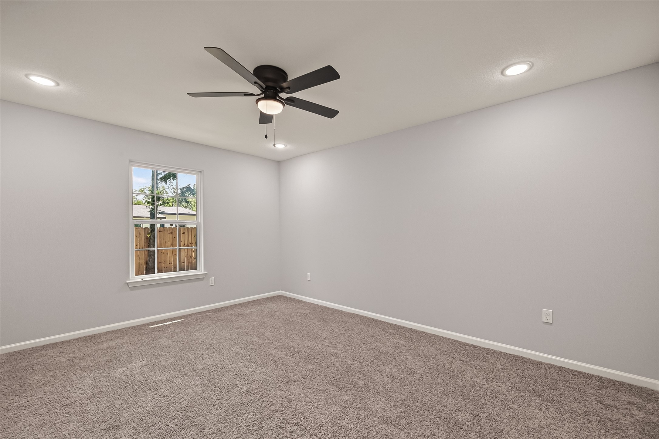 7414 S Hall Street Property Photo 31
