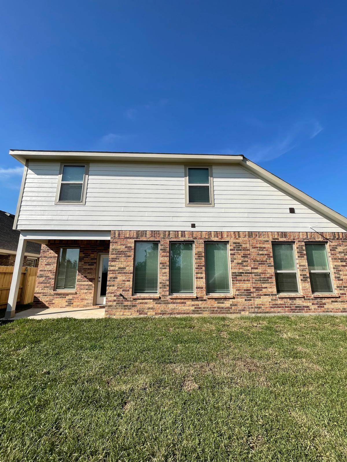 31511 Silverthorne Bush Drive Property Photo 12