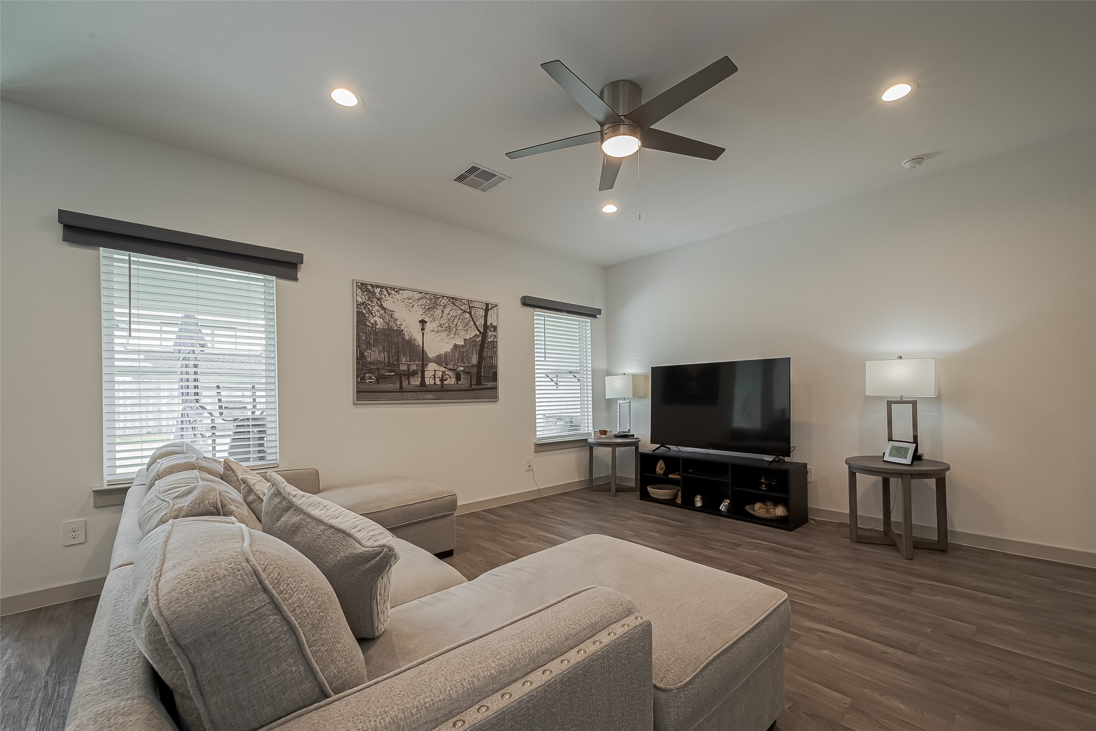 1710 Haven Point Drive Property Photo 8