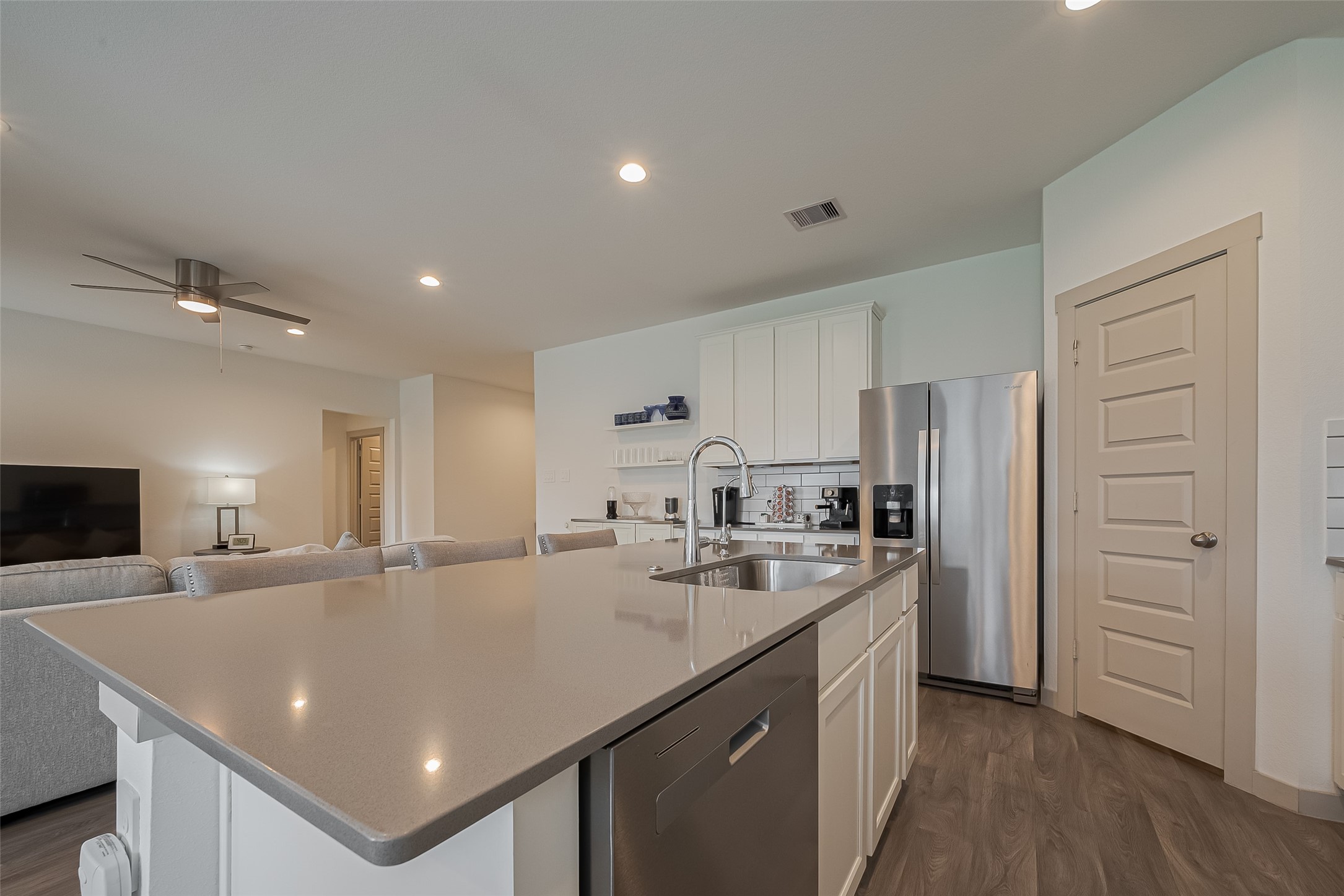 1710 Haven Point Drive Property Photo 14