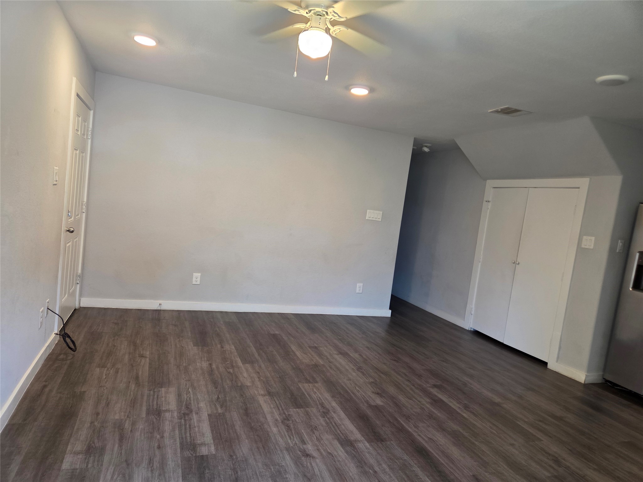 11610 Danford Lane A Property Photo 2