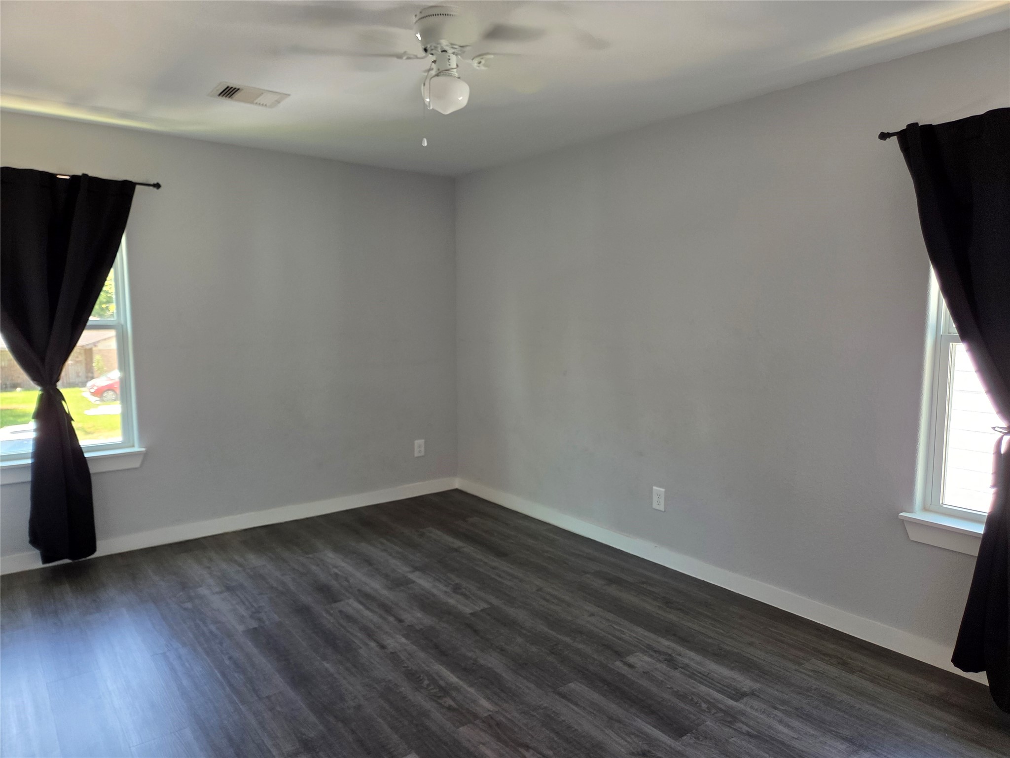 11610 Danford Lane A Property Photo 5