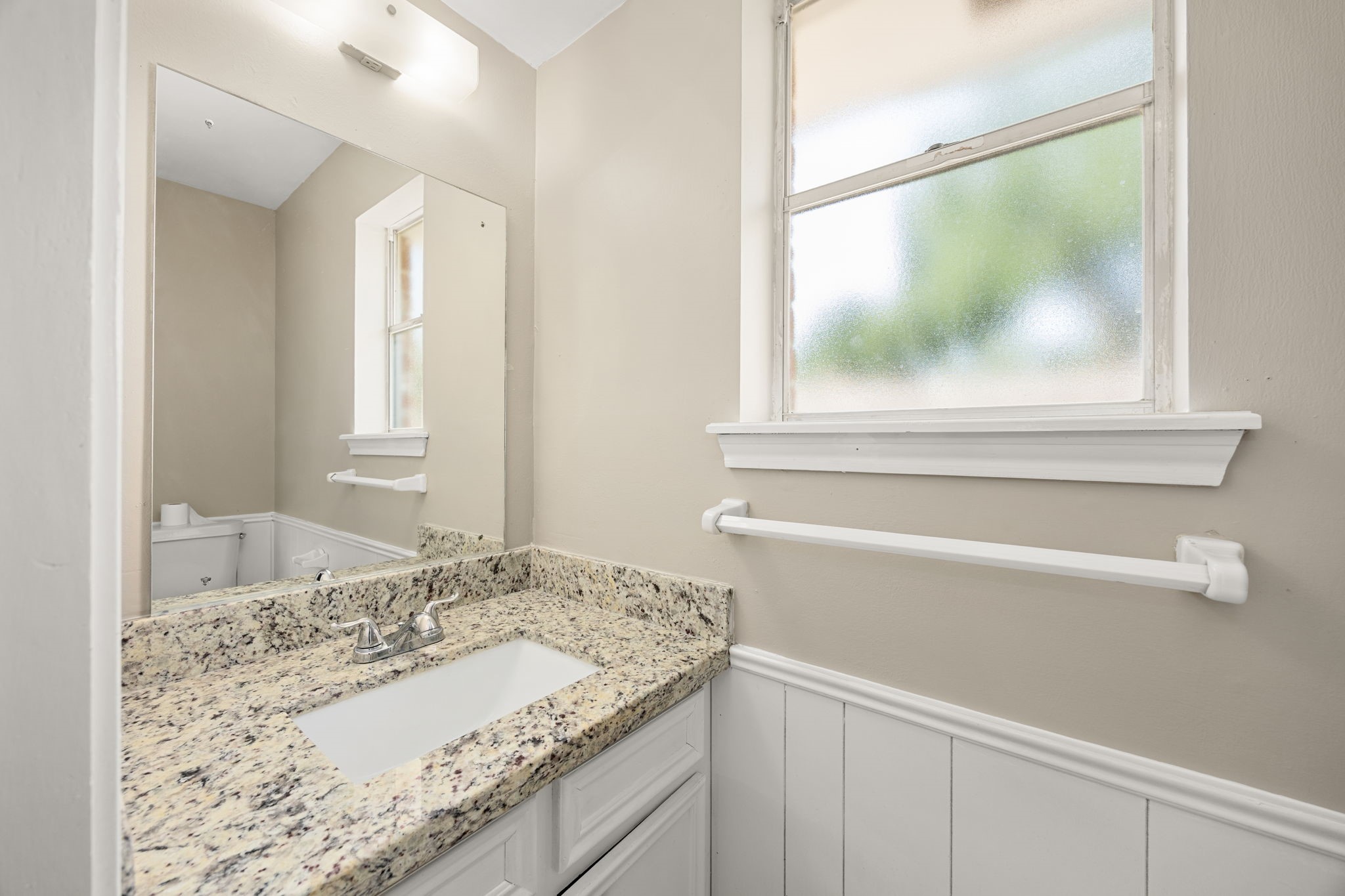 5923 Pebble Springs Drive Property Photo 35