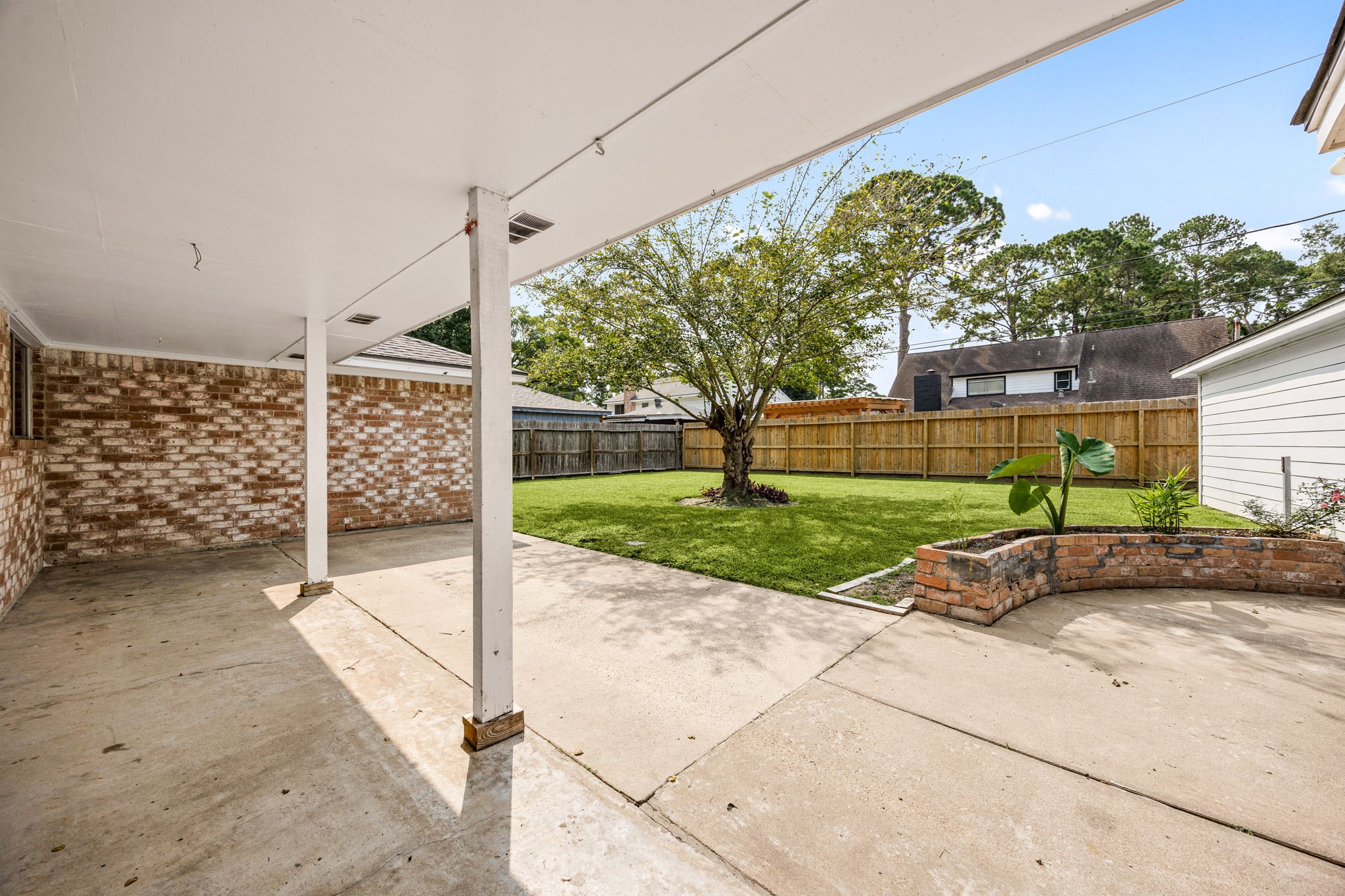 5923 Pebble Springs Drive Property Photo 43