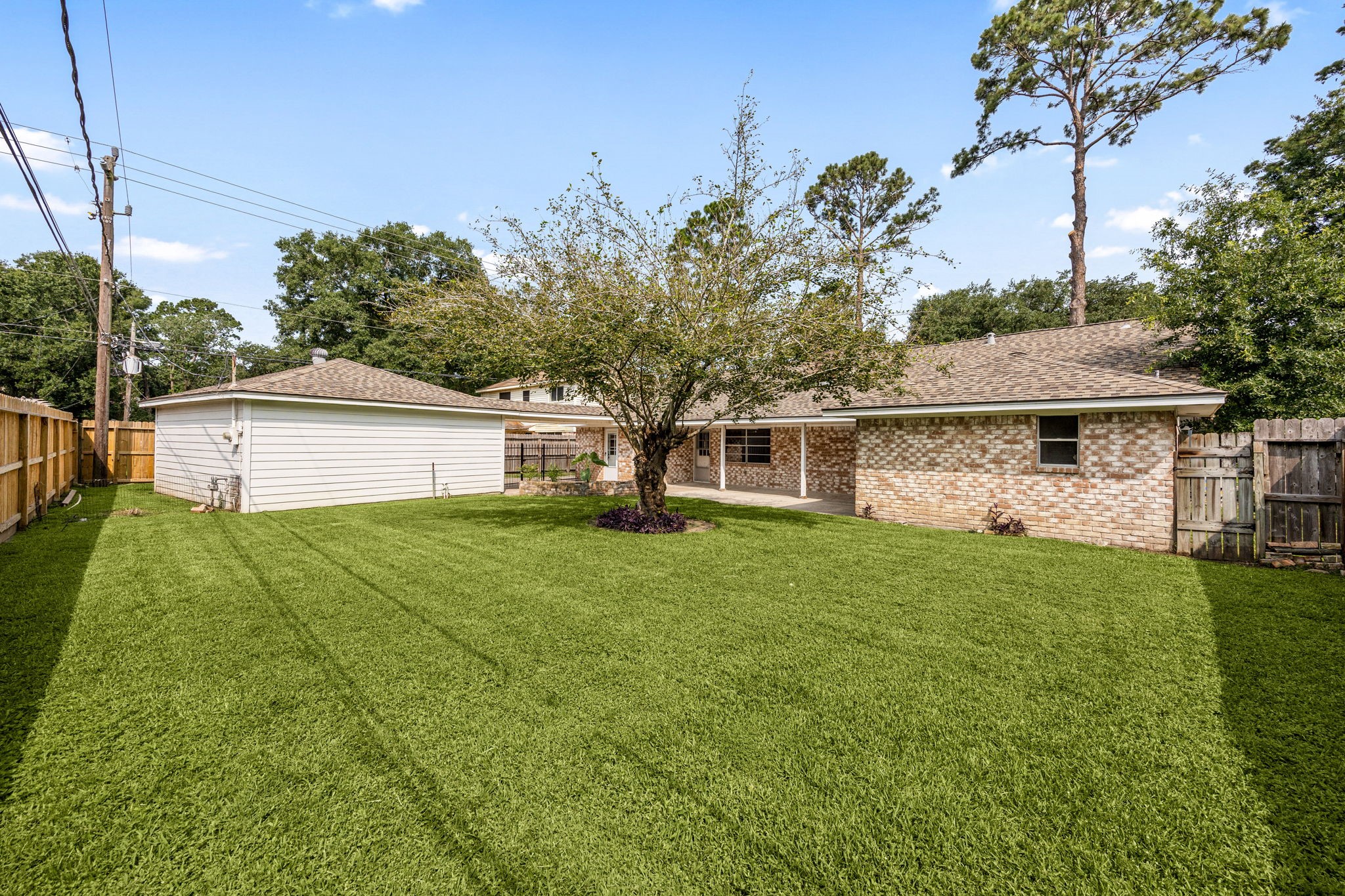 5923 Pebble Springs Drive Property Photo 46