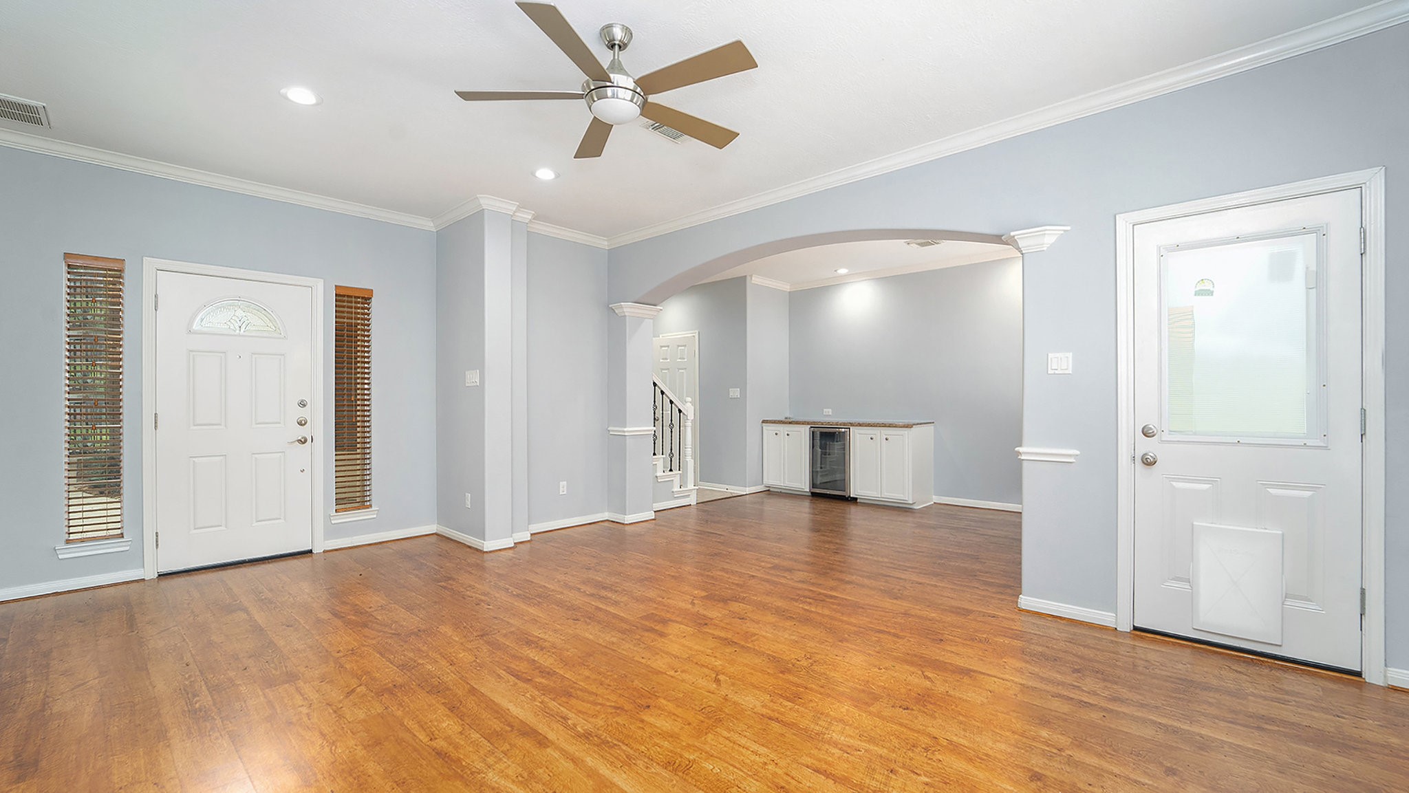 2052 Glencove Drive Property Photo 7