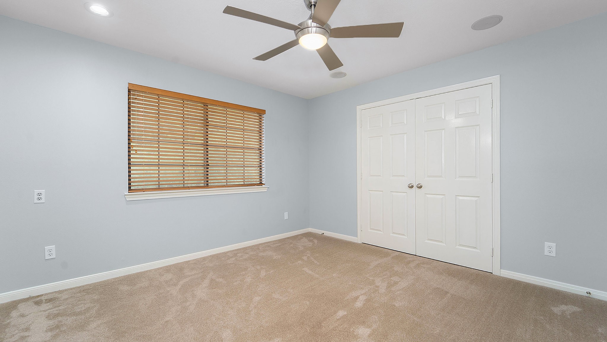 2052 Glencove Drive Property Photo 23