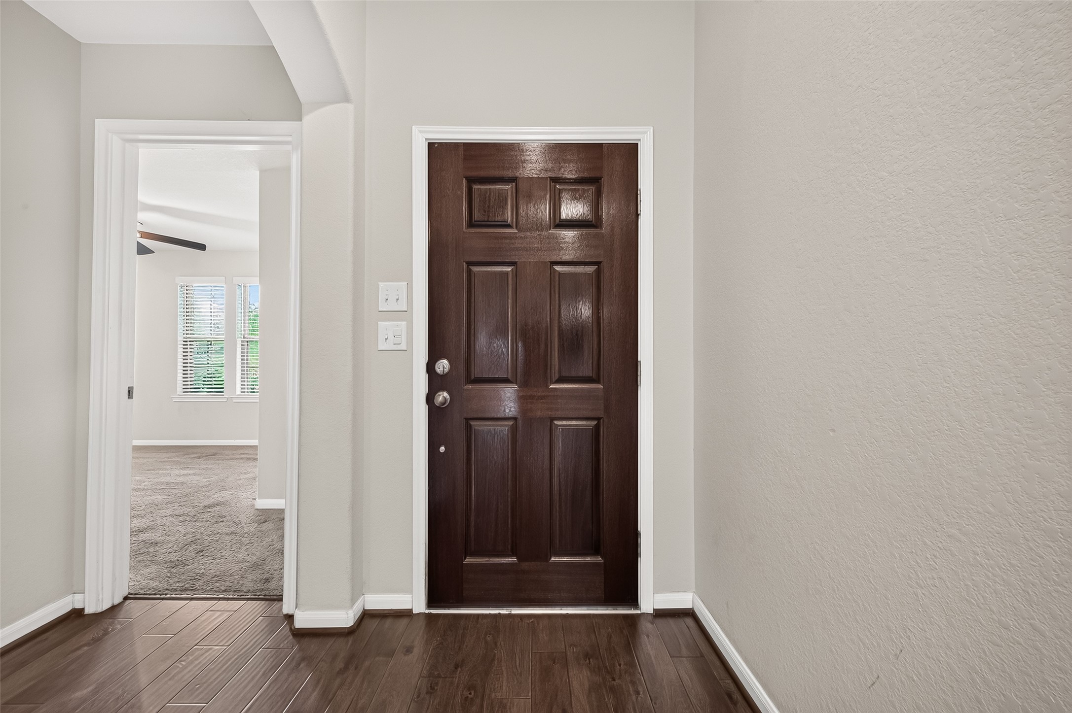 26602 Yukon Straight Drive Property Photo 7