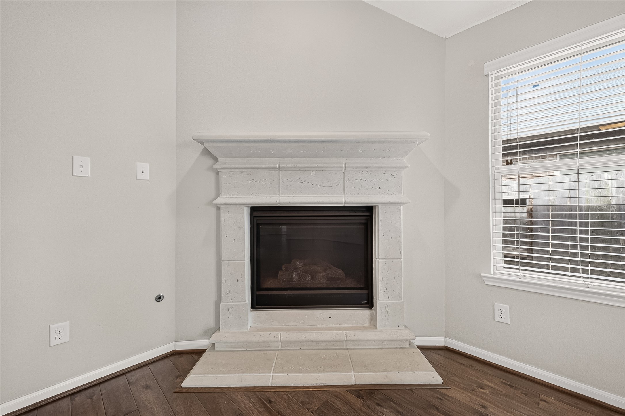 26602 Yukon Straight Drive Property Photo 9
