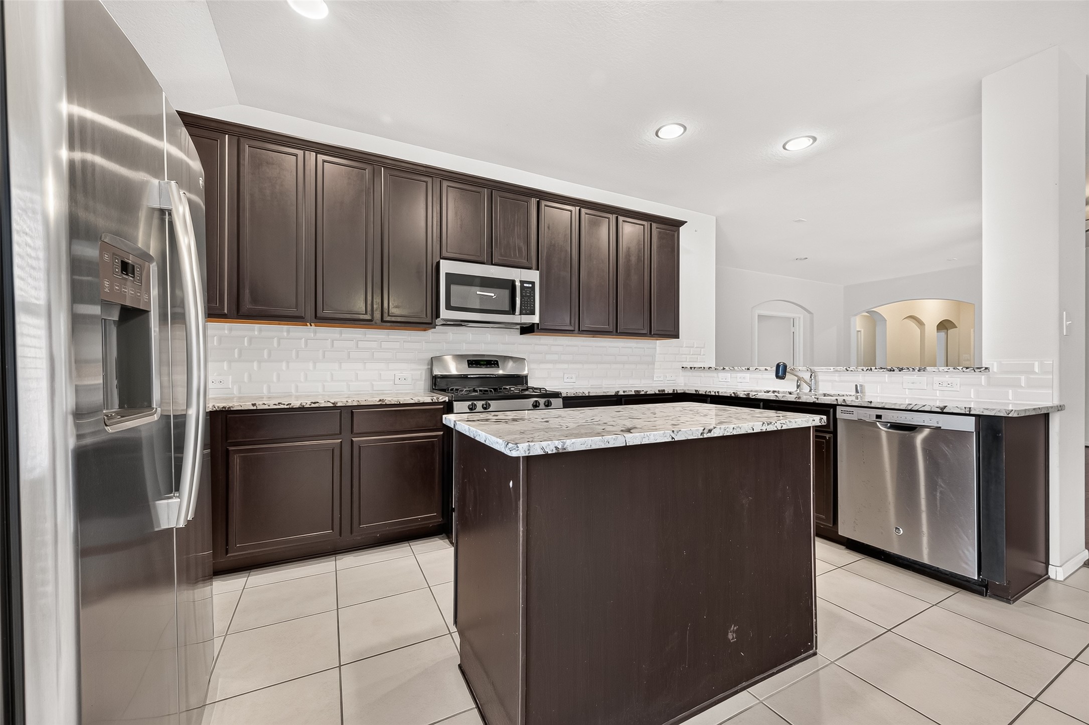 26602 Yukon Straight Drive Property Photo 14