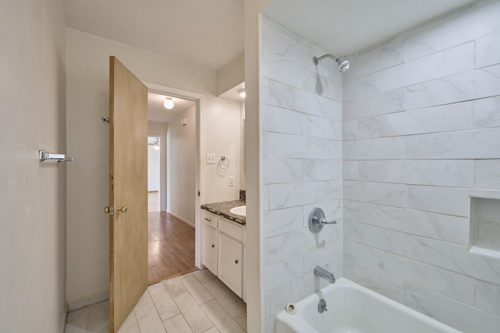 1815 Live Oak Drive Property Photo 24