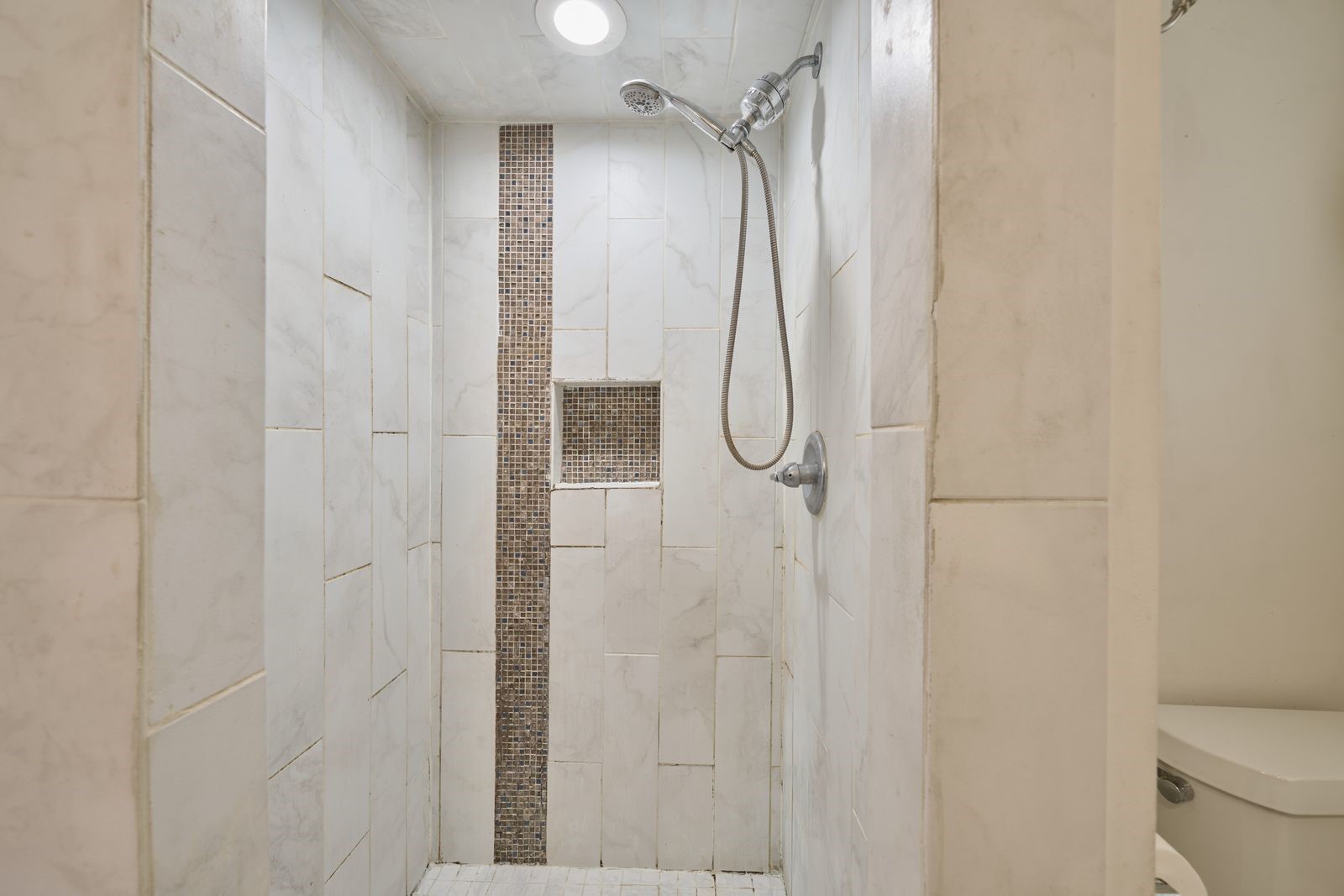1815 Live Oak Drive Property Photo 30