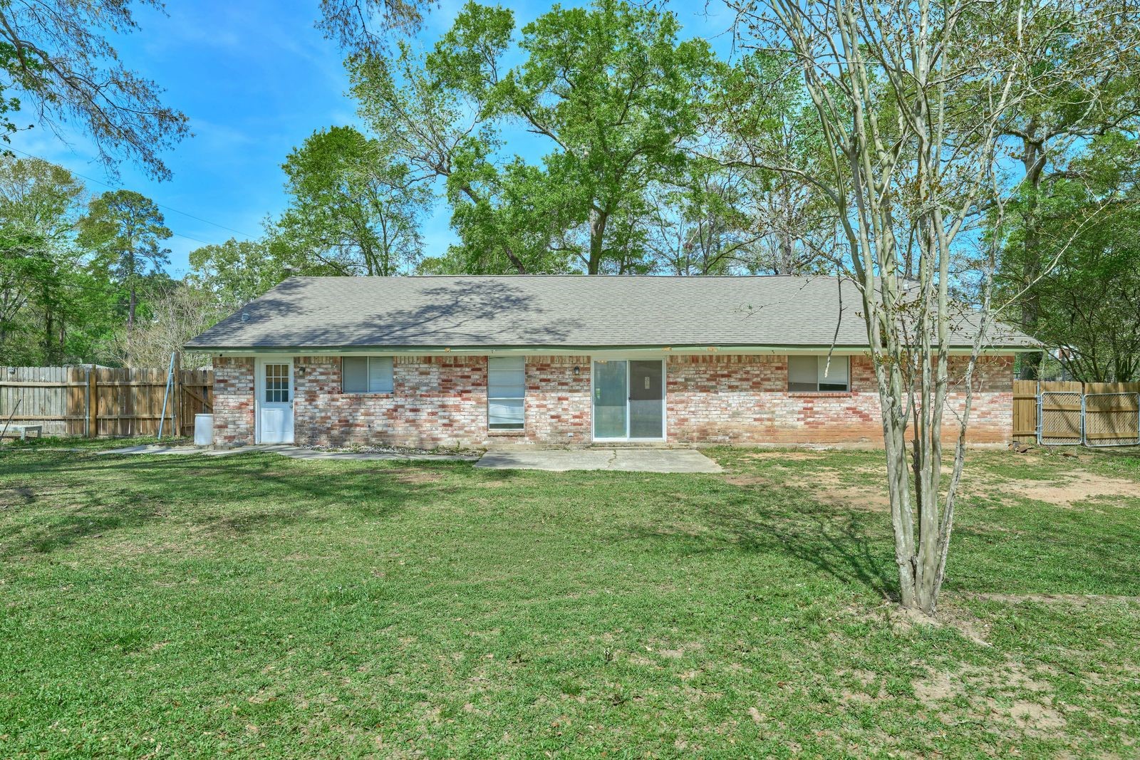 1815 Live Oak Drive Property Photo 32