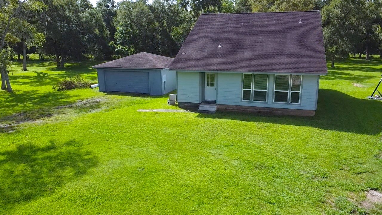 3067 County Road 580 Property Photo 1