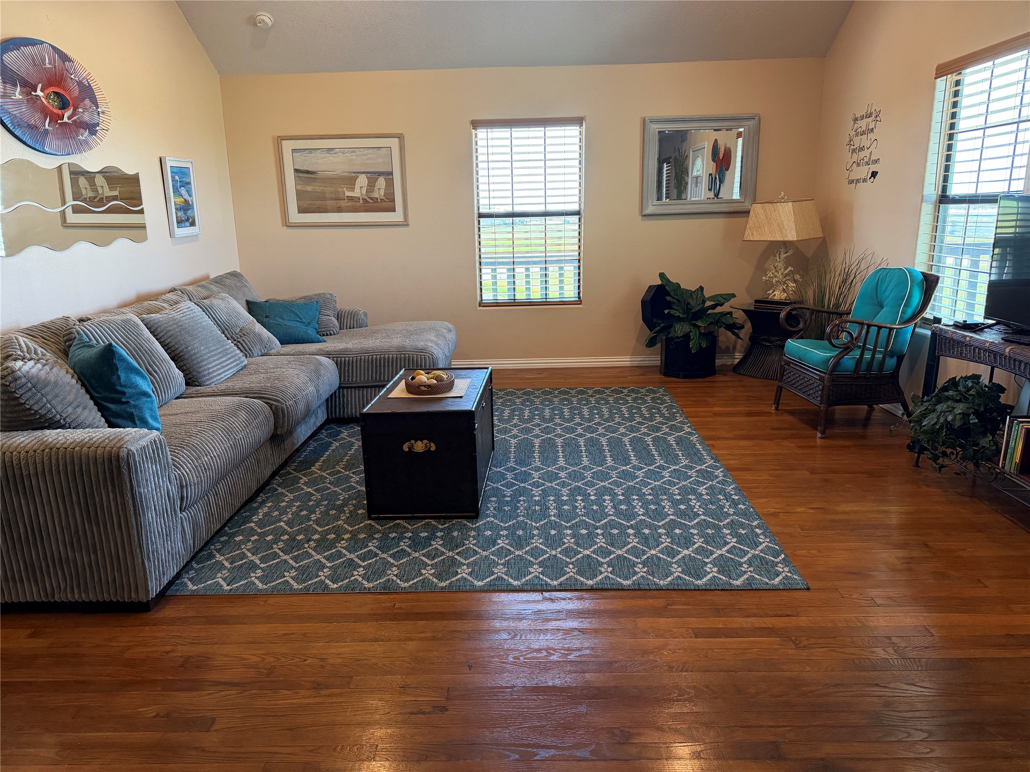 3300 Sailfish Dr Drive S Property Photo 5