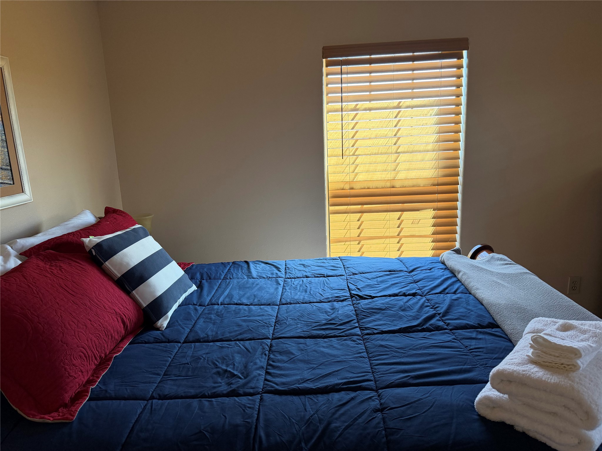 3300 Sailfish Dr Drive S Property Photo 10