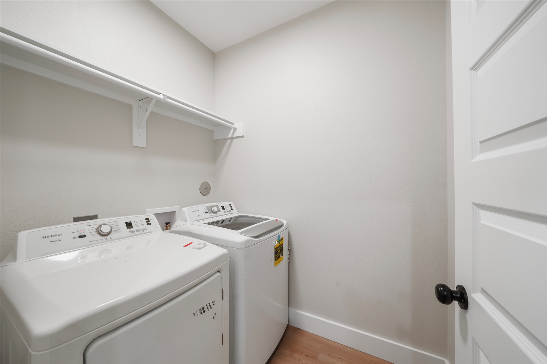402 E 37th Street B Property Photo 7
