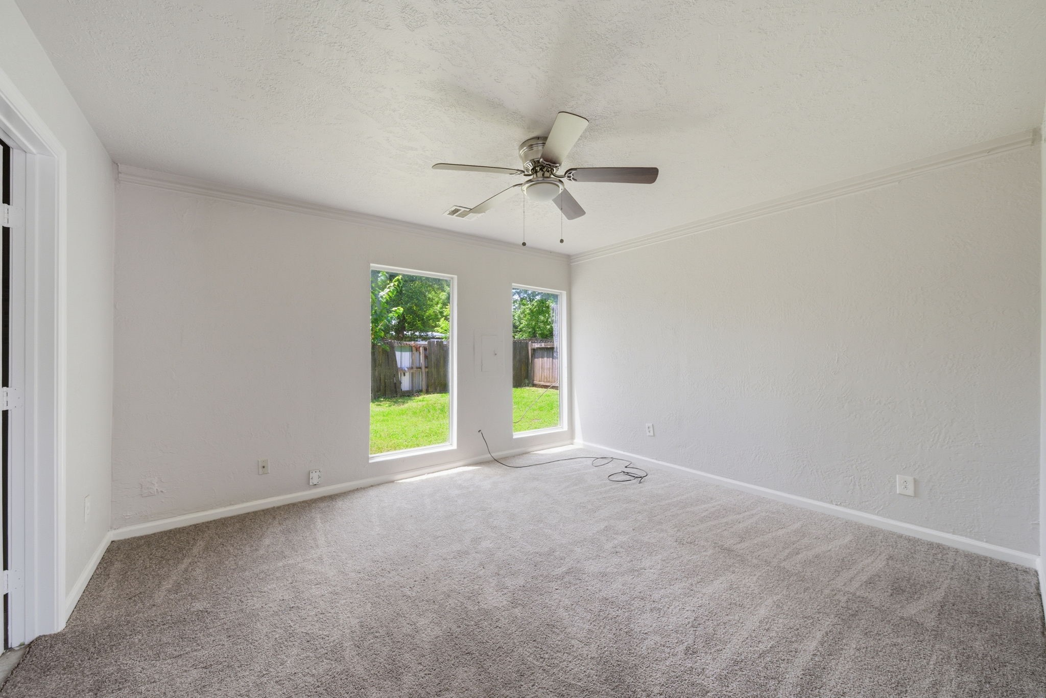 1102 Johnson Street Property Photo 8