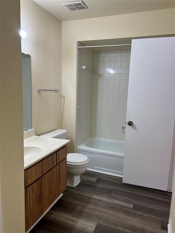 16111 Aspenglen Drive 206 Property Photo 9