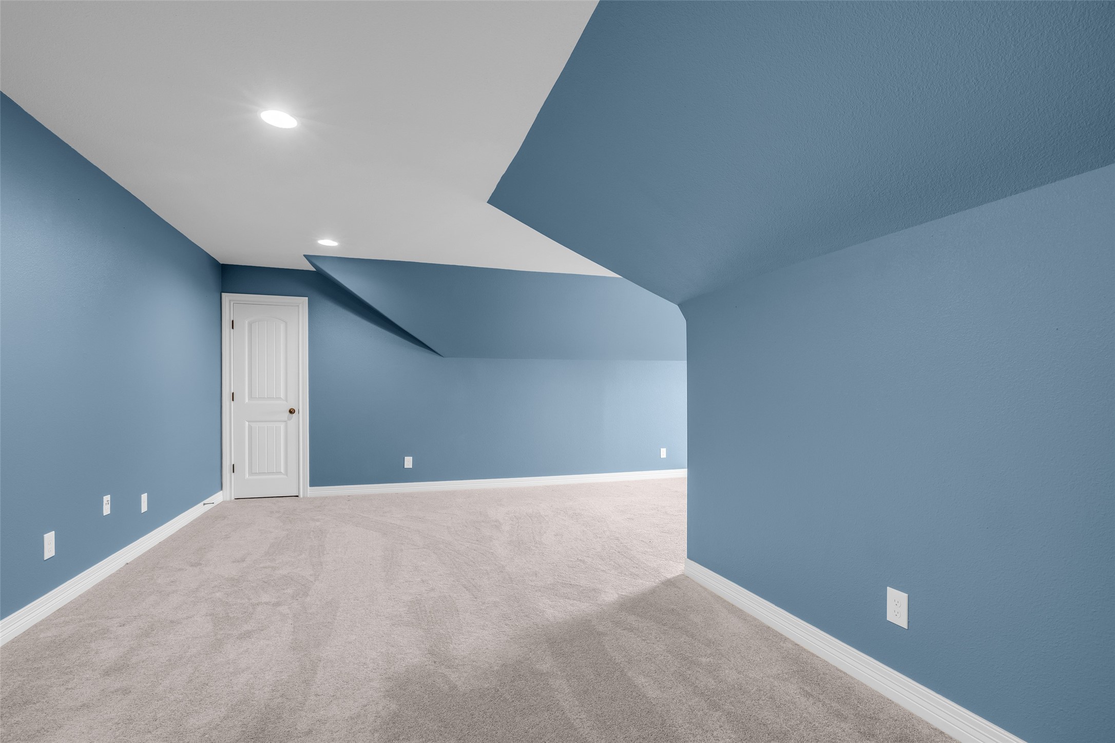 209 Mandavilla Way Property Photo 31
