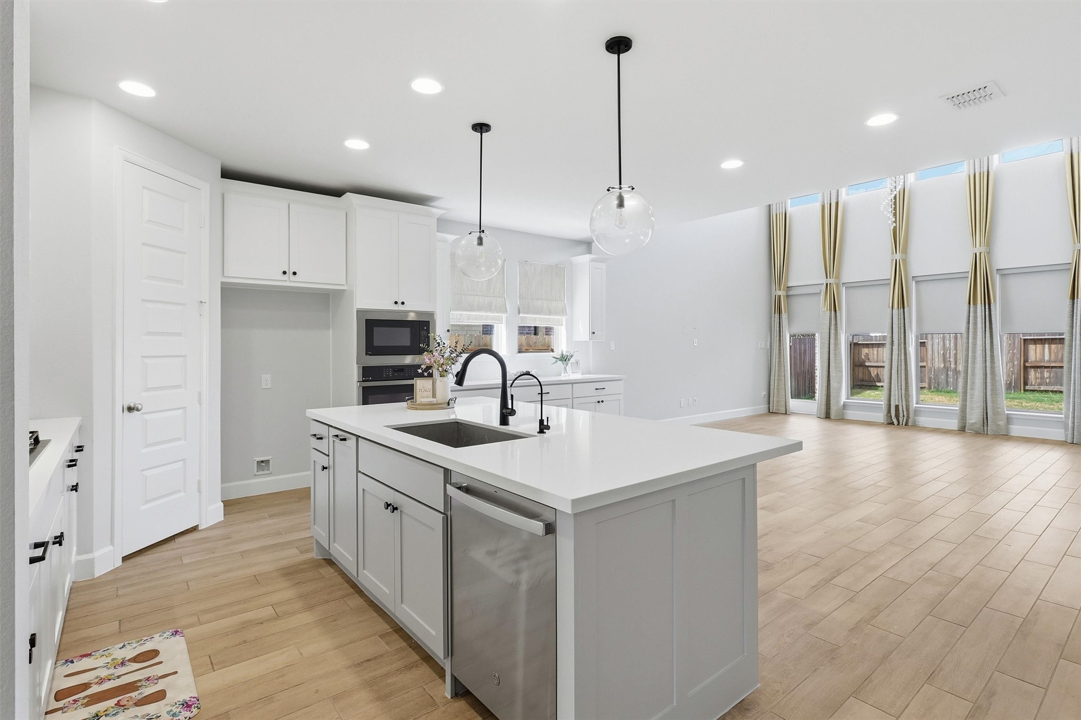 30135 Gold Finch Place Property Photo 11