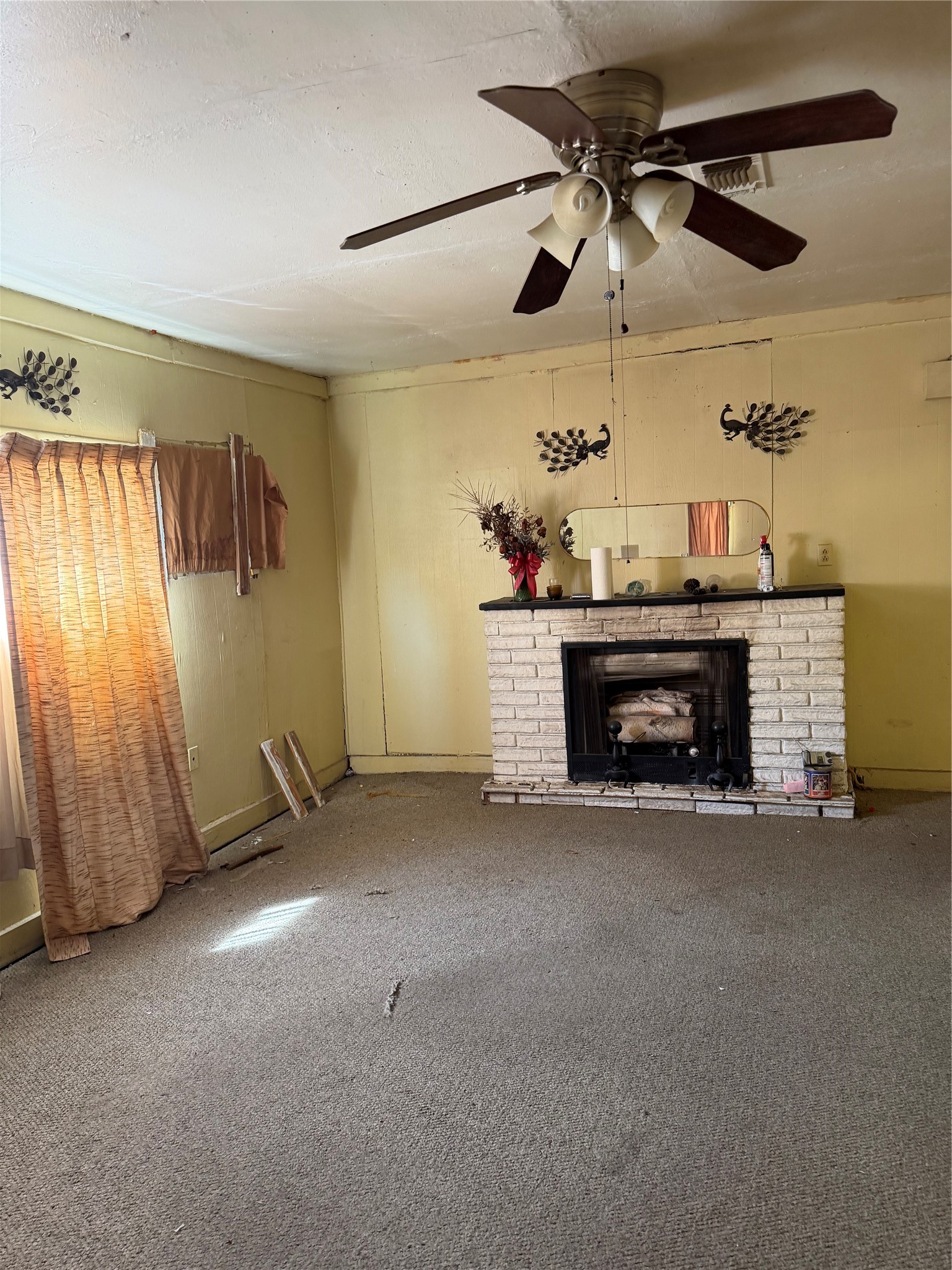 9422 Coffee Street Property Photo 6