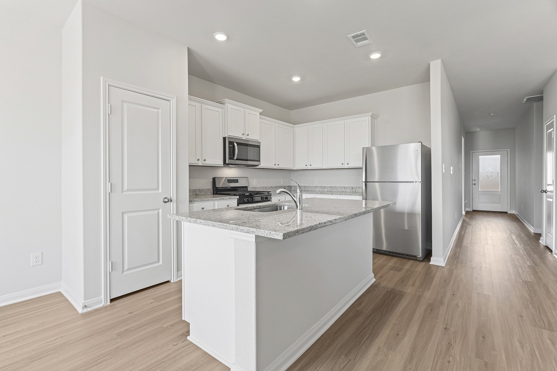 8823 New Jade Drive Property Photo 2