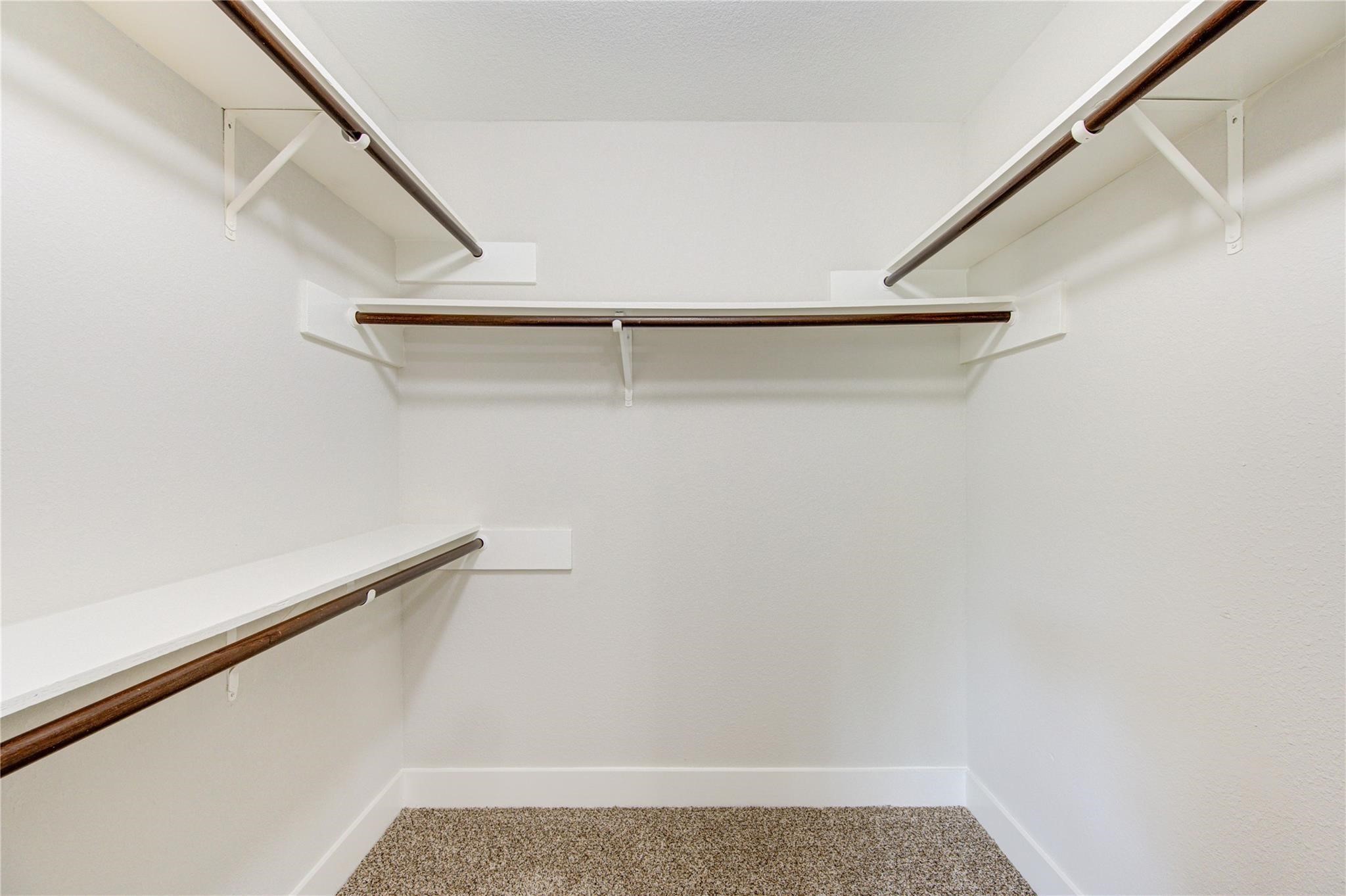 328 Meadow Wood Ct Court Property Photo 13