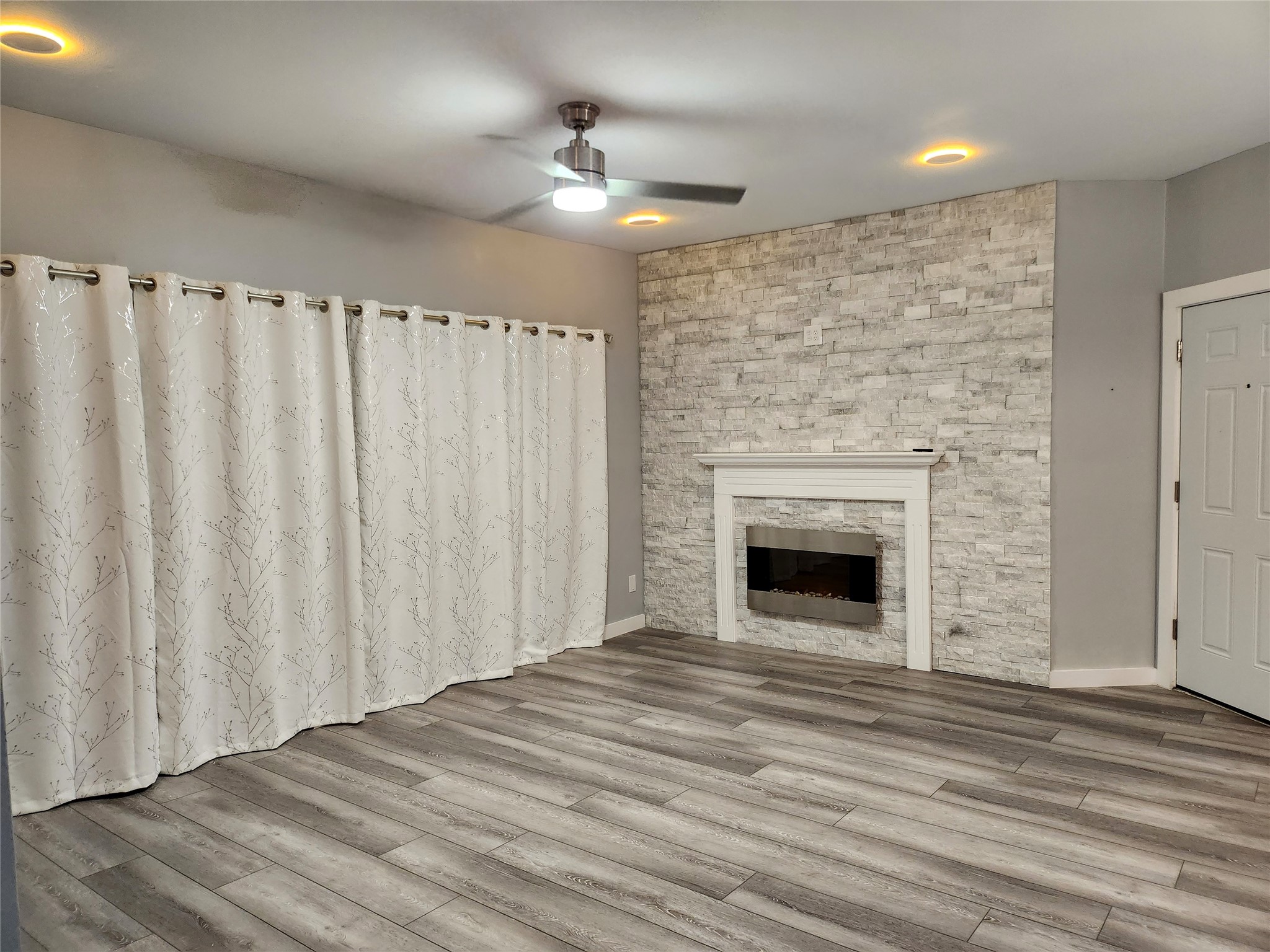 6500 Harbor Town Drive 2608 Property Photo 5