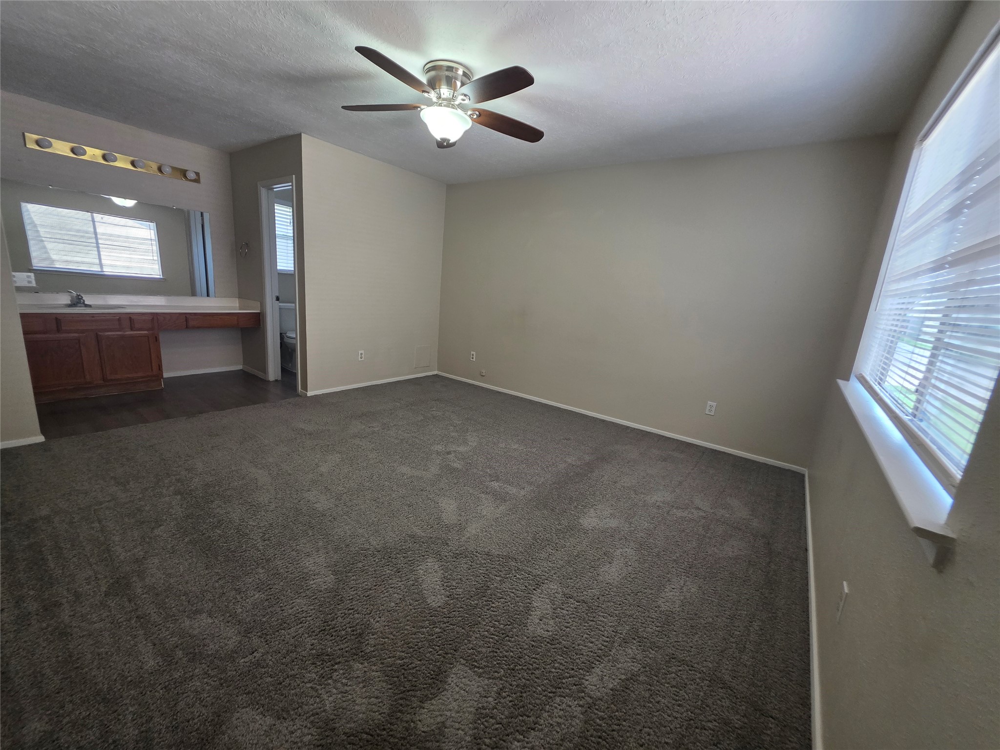 2777 Forest Point Drive Property Photo 7