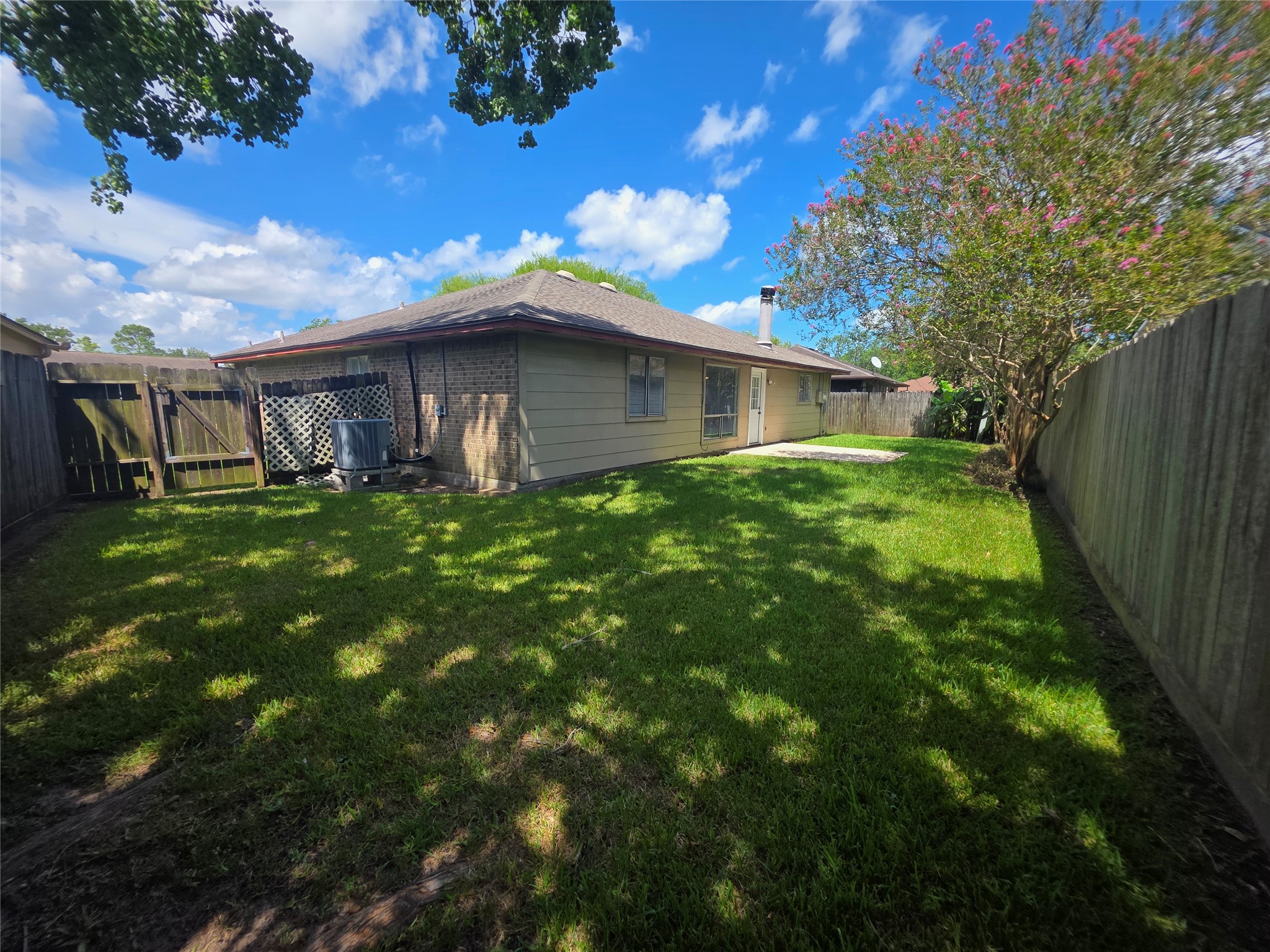 2777 Forest Point Drive Property Photo 14