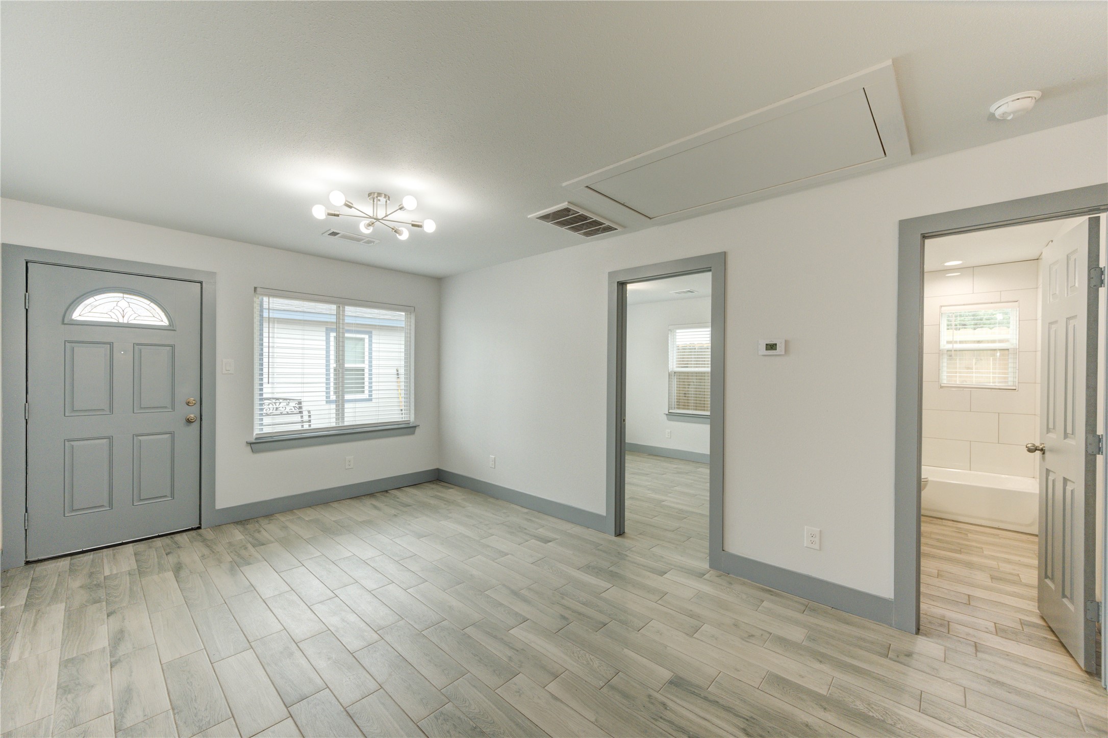 3112 Wentworth Street 2 Property Photo 15