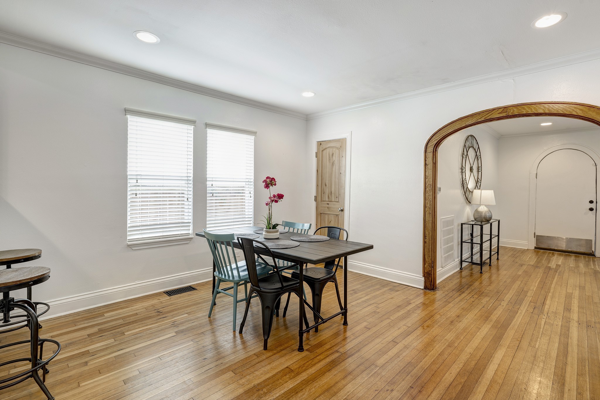 1811 Marshall Street Property Photo 6